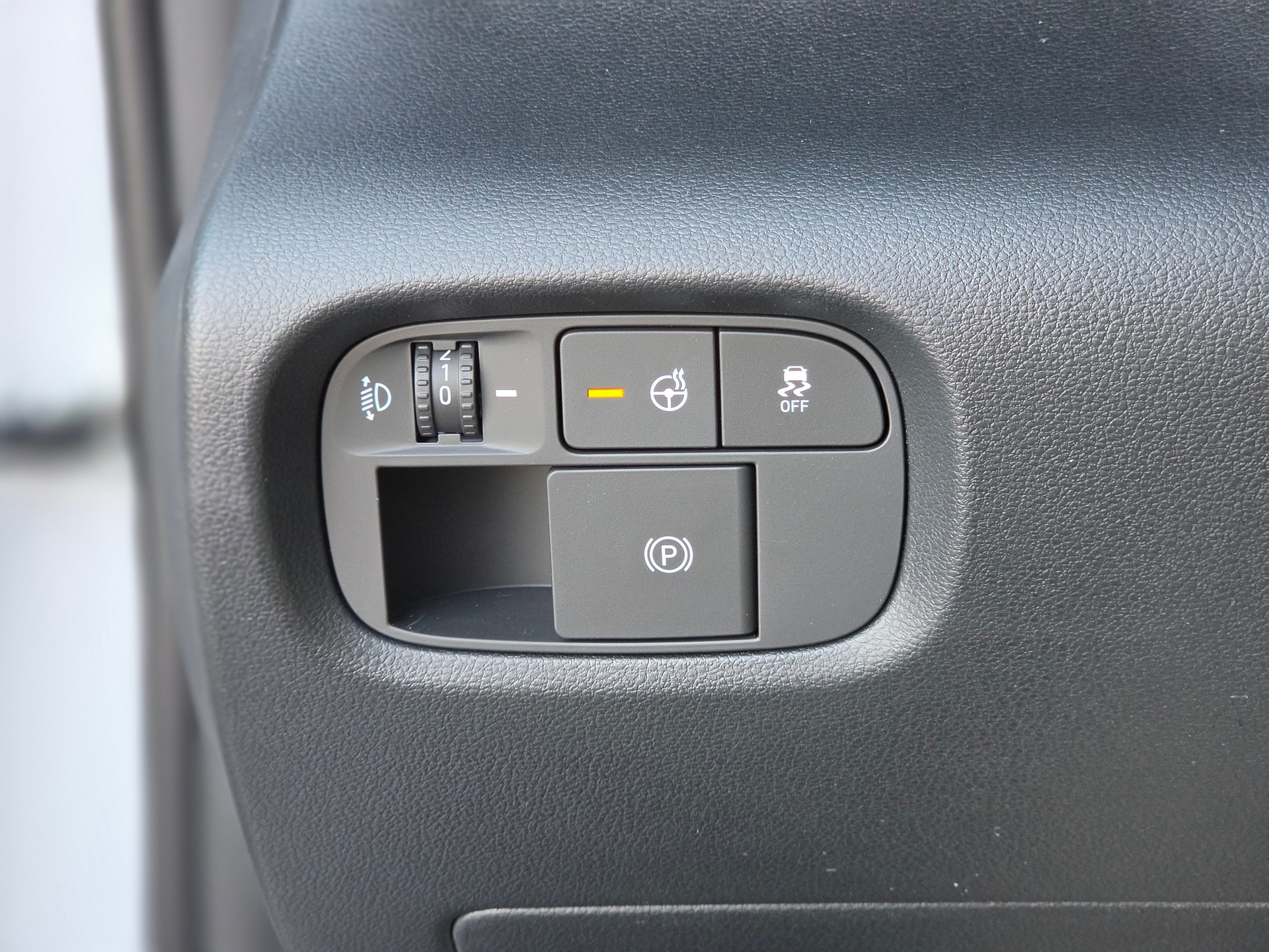 HYUNDAI Inster 49kWh Vertex-image-5