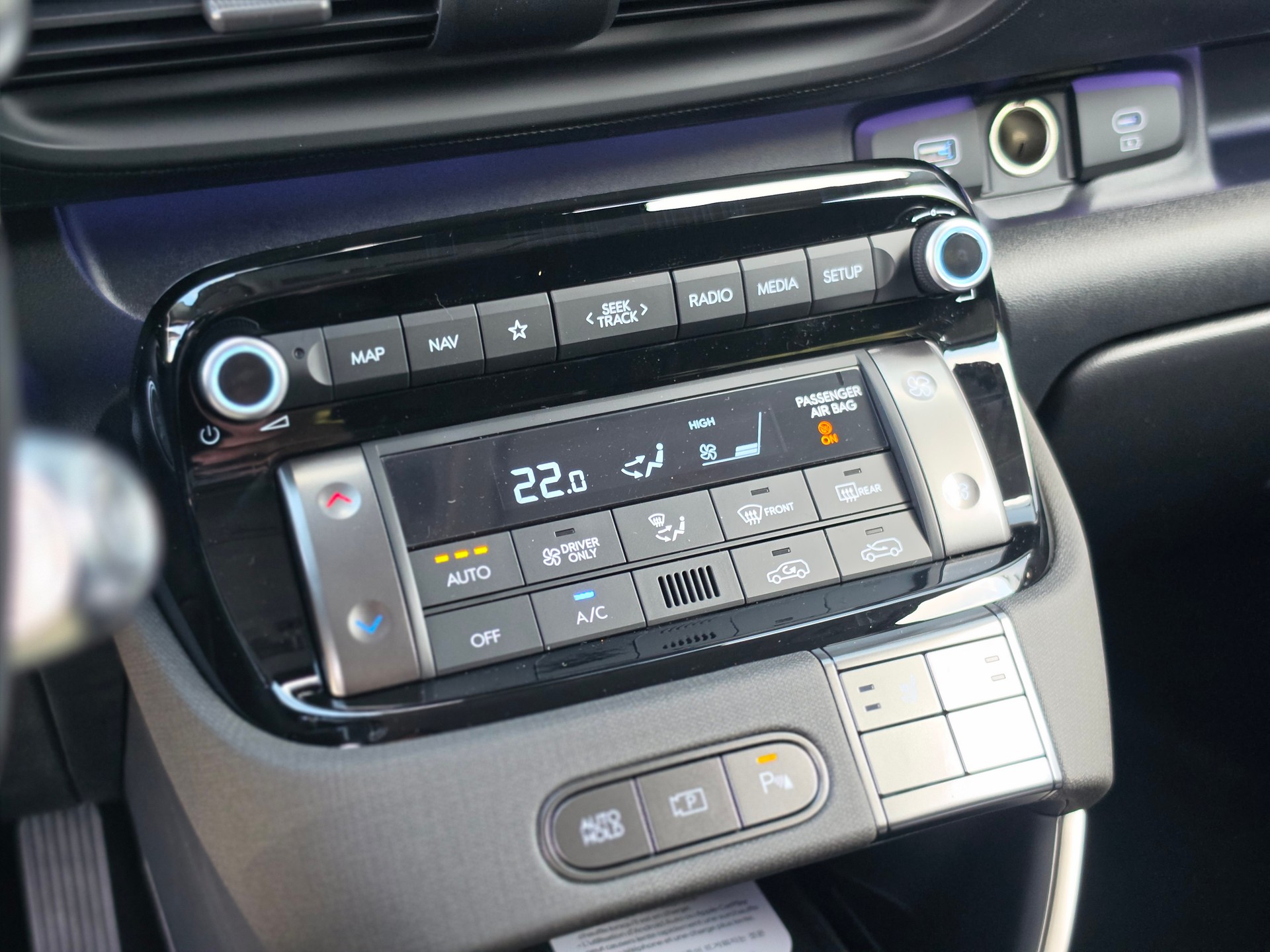 HYUNDAI Inster 49kWh Vertex-image-6
