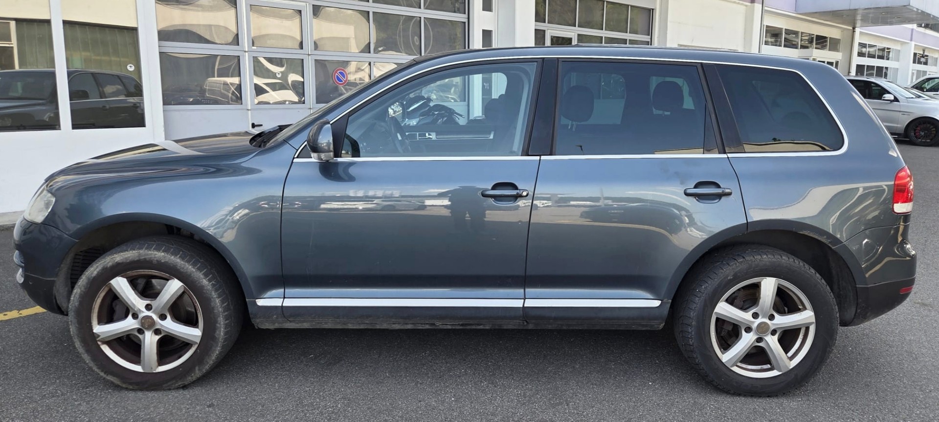 VW Touareg 5.0 TDI V10 Automatic-image-6