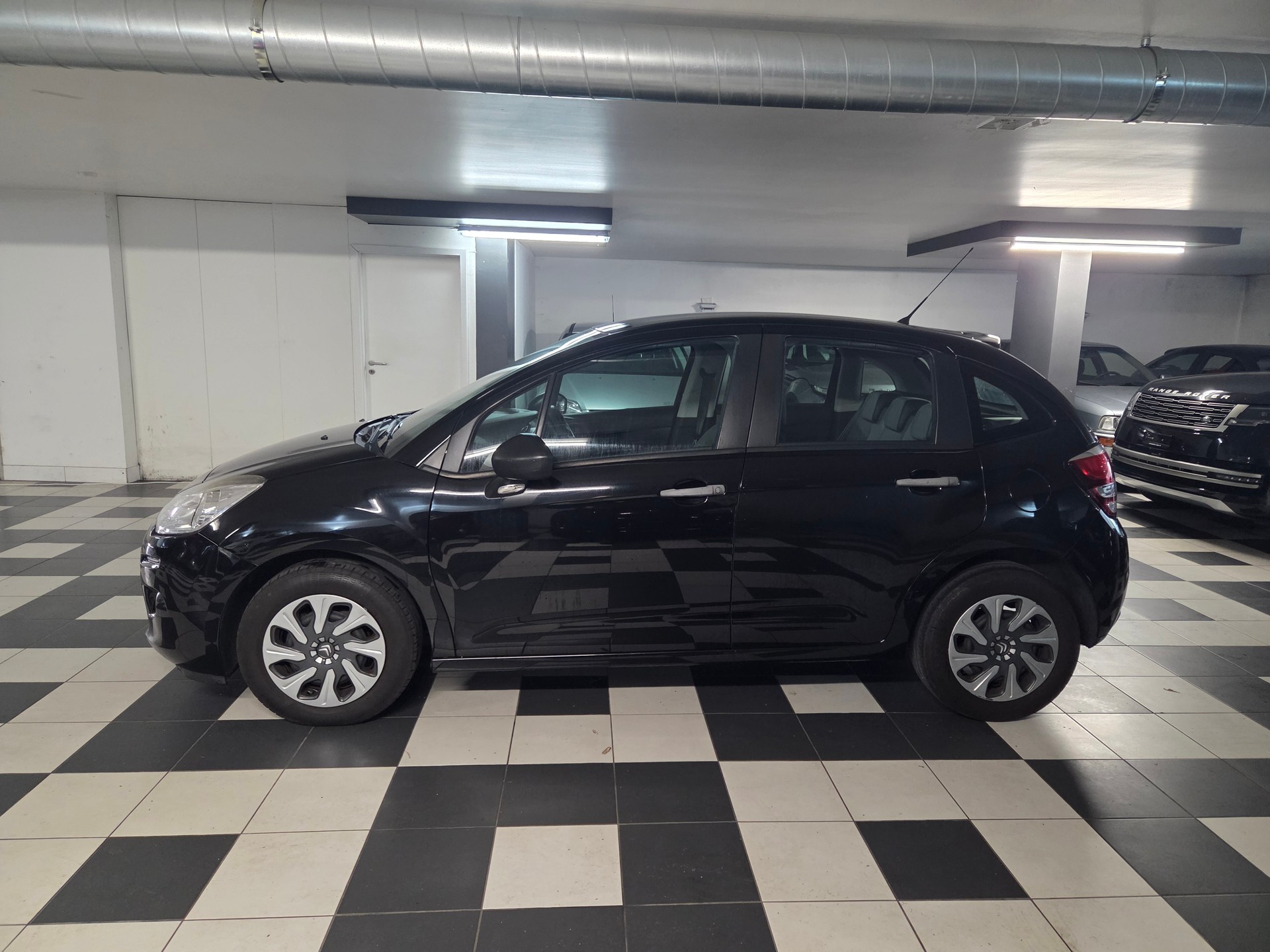 CITROEN C3 1.0i Attraction-image-1