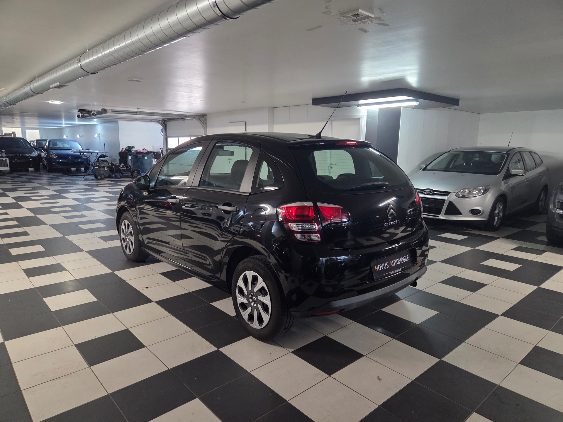 CITROEN C3 1.0i Attraction-image-2