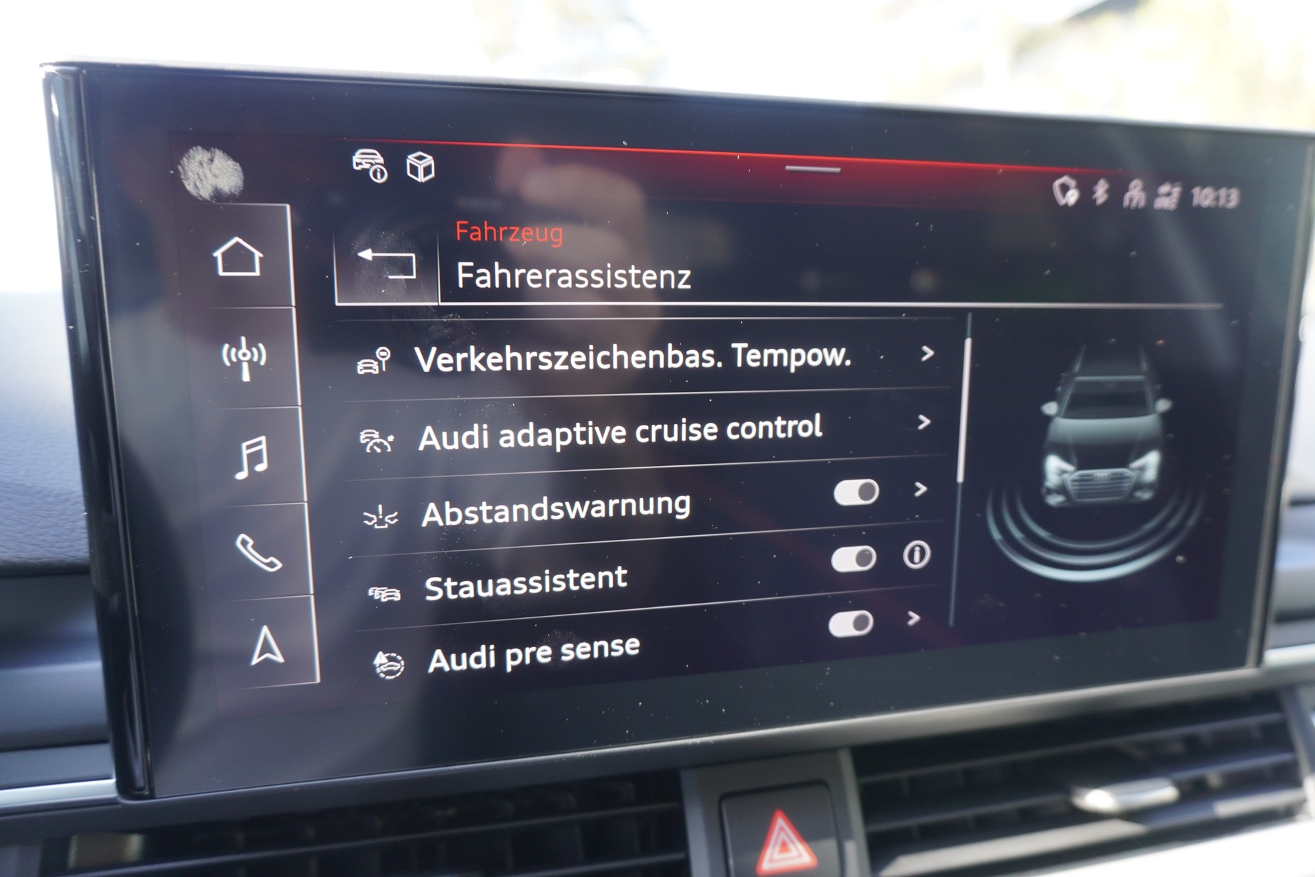 AUDI A4 Avant 40 TDI quattro S-tronic-image-32