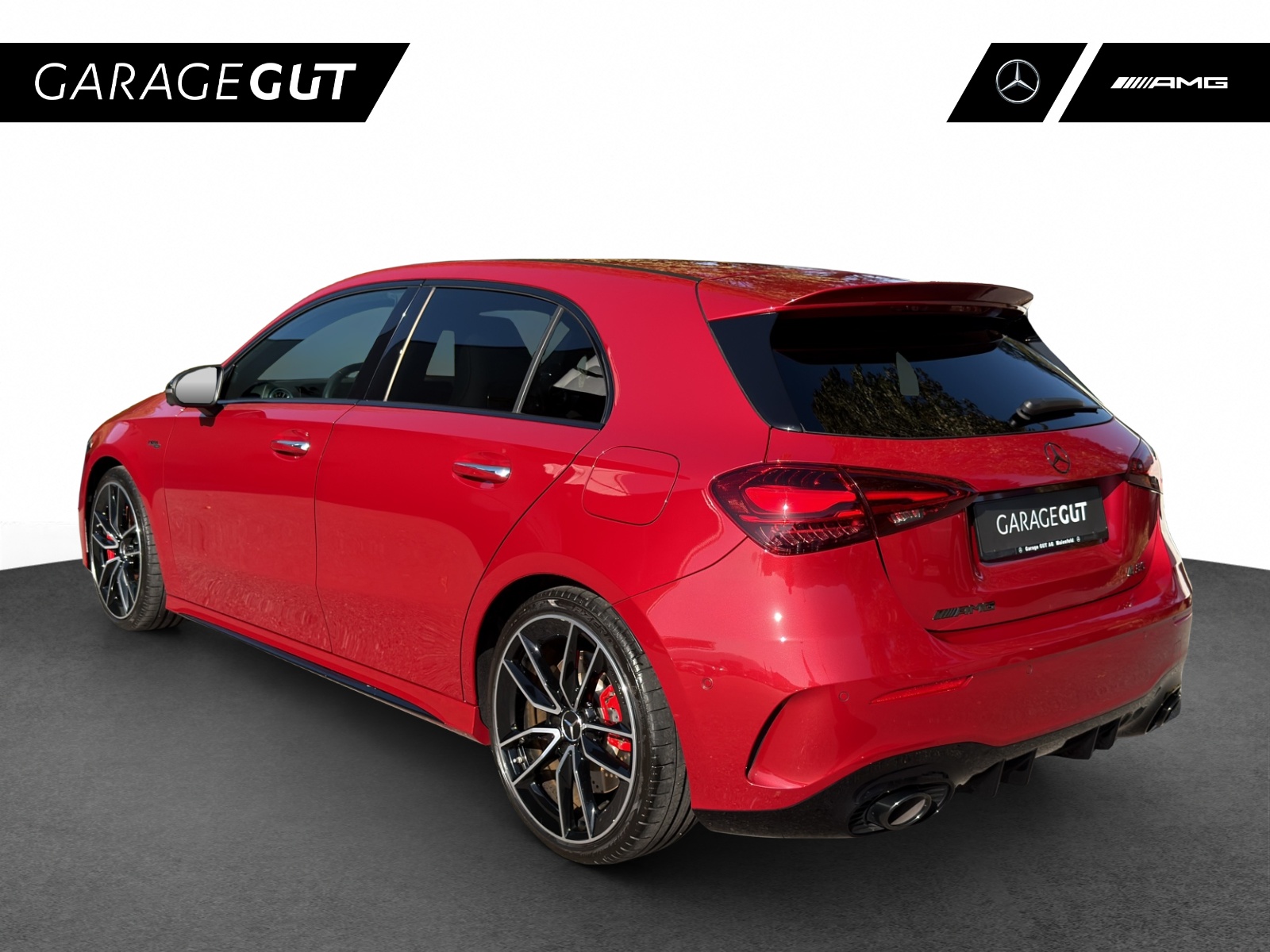 MERCEDES-BENZ A AMG 35 4Matic 8G-DCT-showroom-element-2