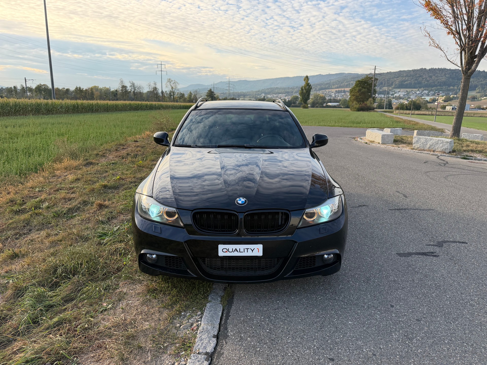 BMW 335i XDrive Touring Steptronic *M-Sportpaket*-image-4