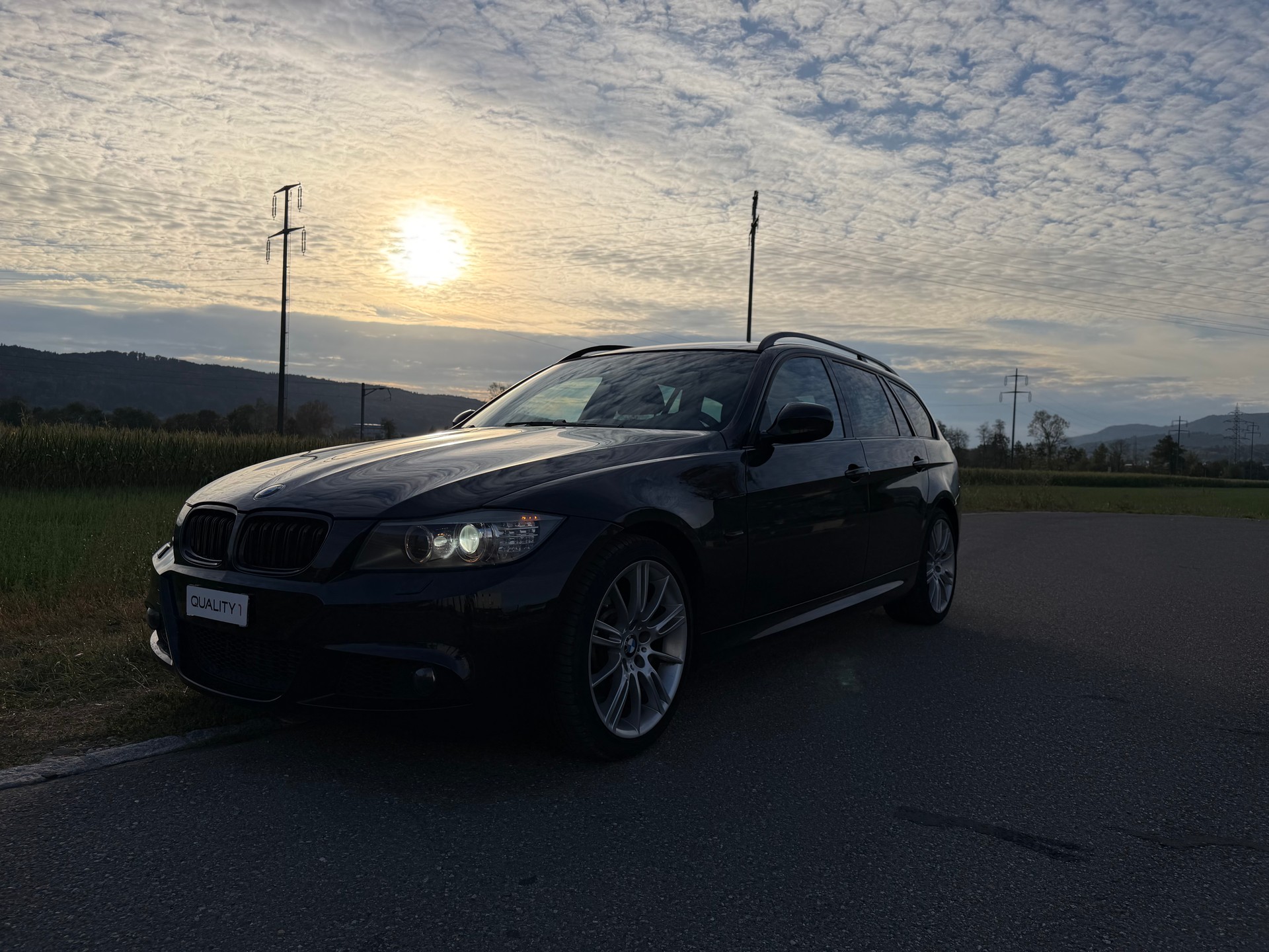 BMW 335i XDrive Touring Steptronic *M-Sportpaket*-image-3