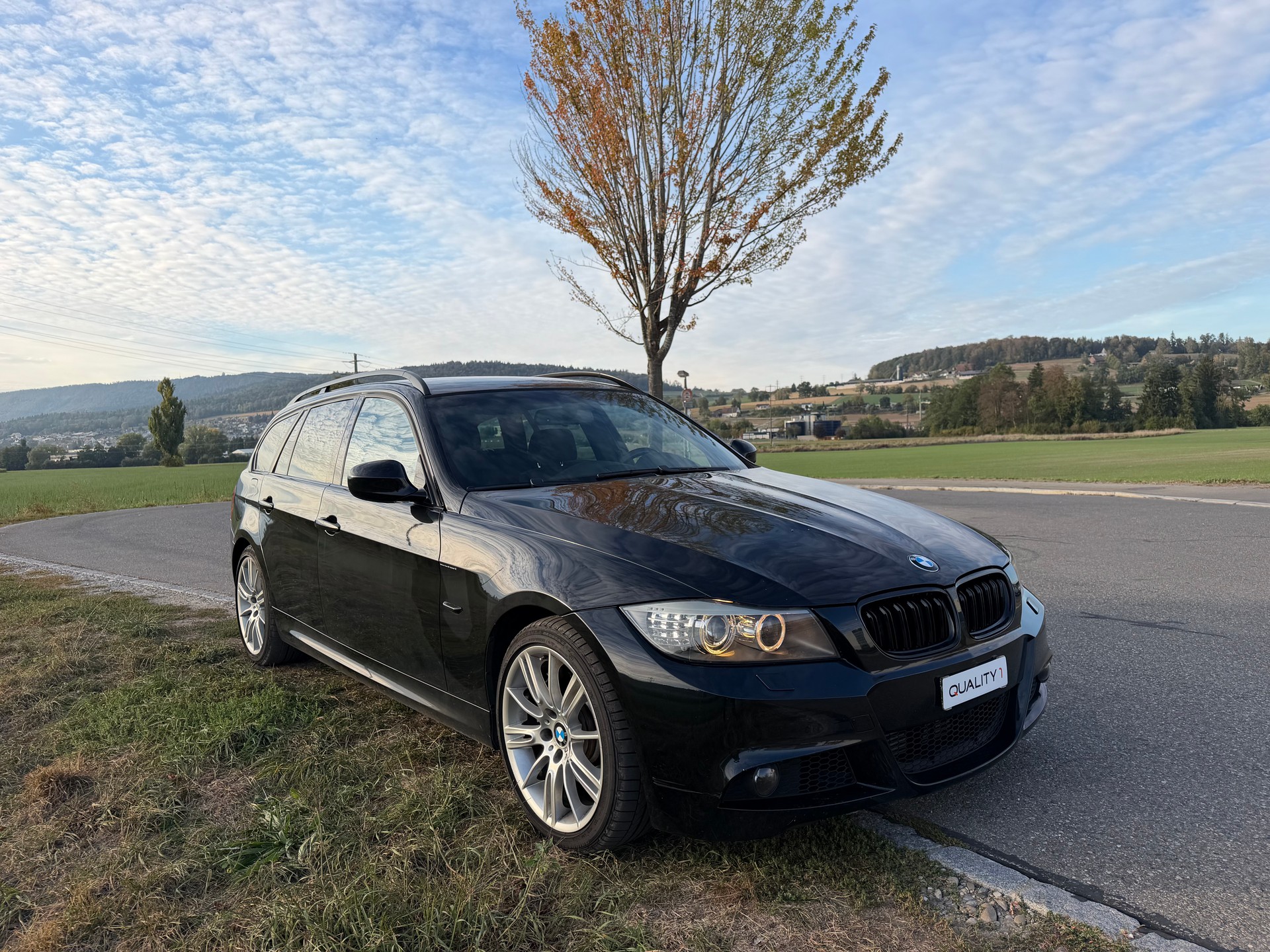 BMW 335i XDrive Touring Steptronic *M-Sportpaket*-image-0