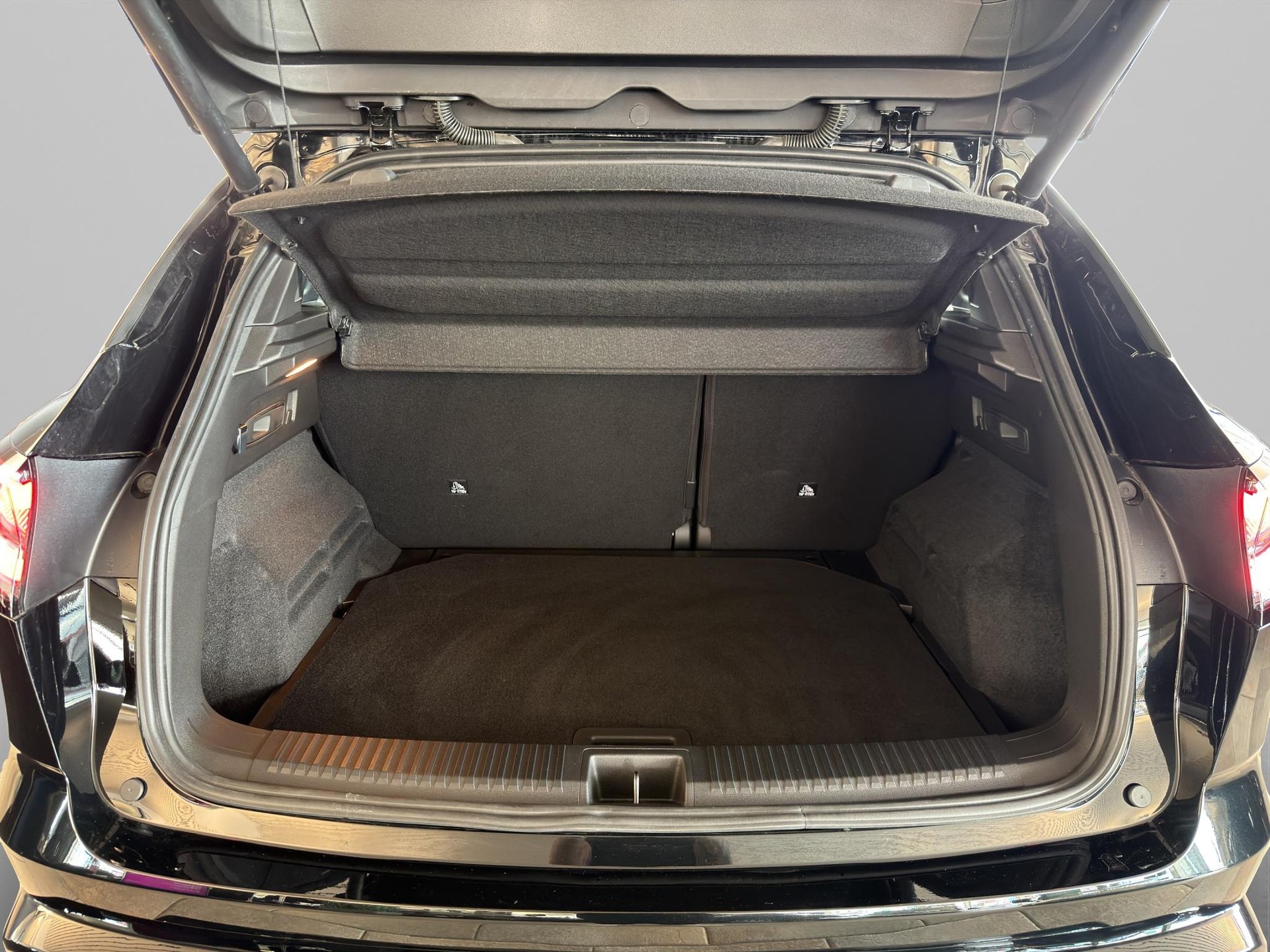 RENAULT Austral 1.2 E-Tech esprit Alpine-image-9