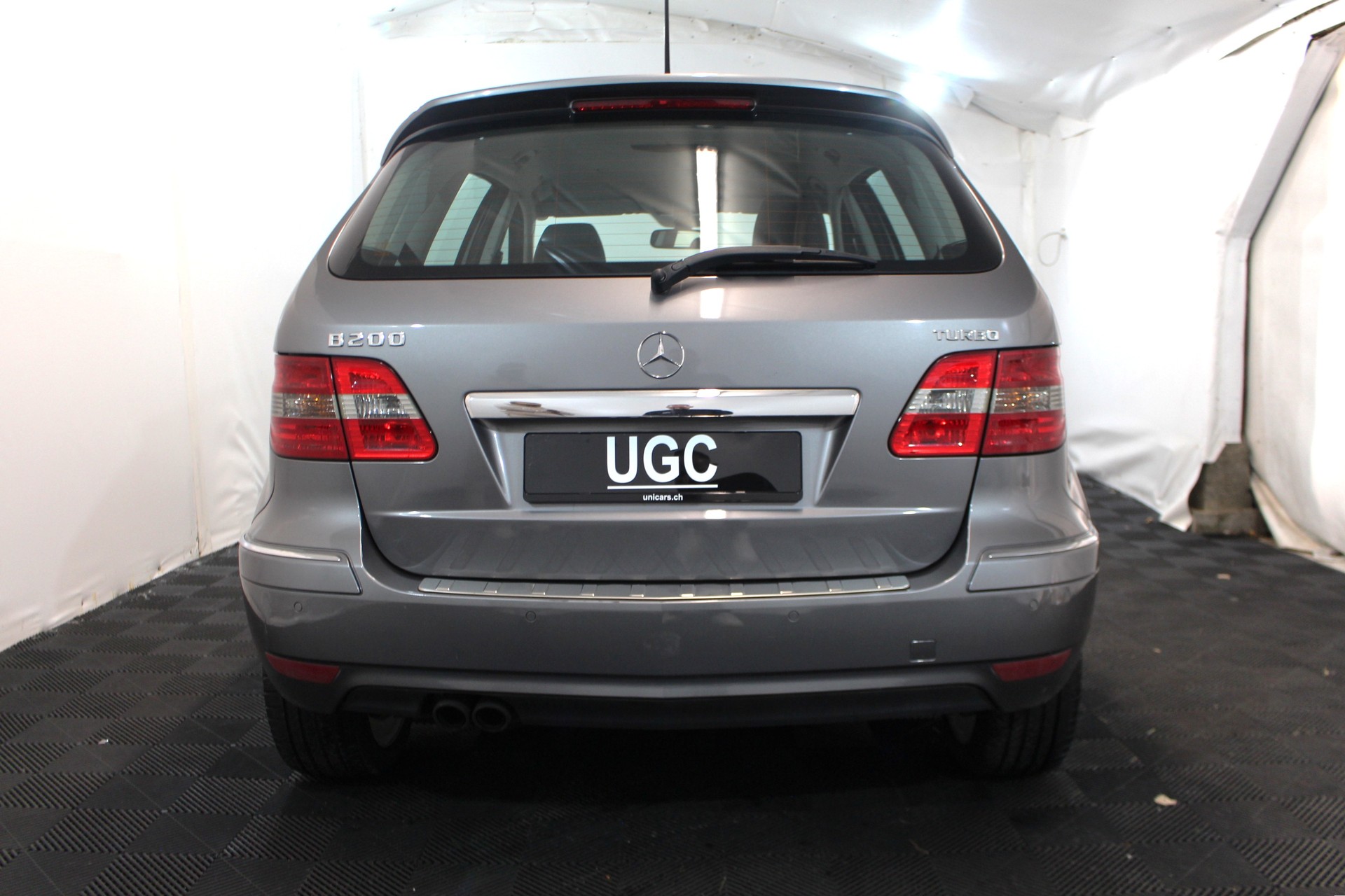 MERCEDES-BENZ B 200 Turbo-showroom-element-3