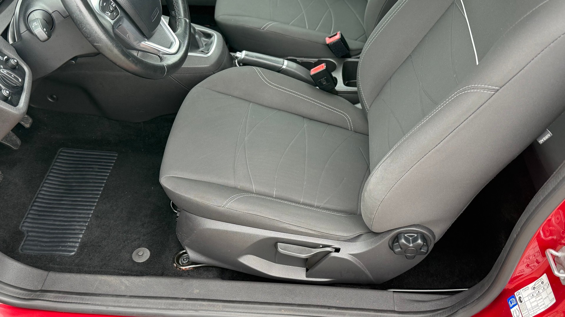 FORD Fiesta 1.0 Trend-showroom-element-2