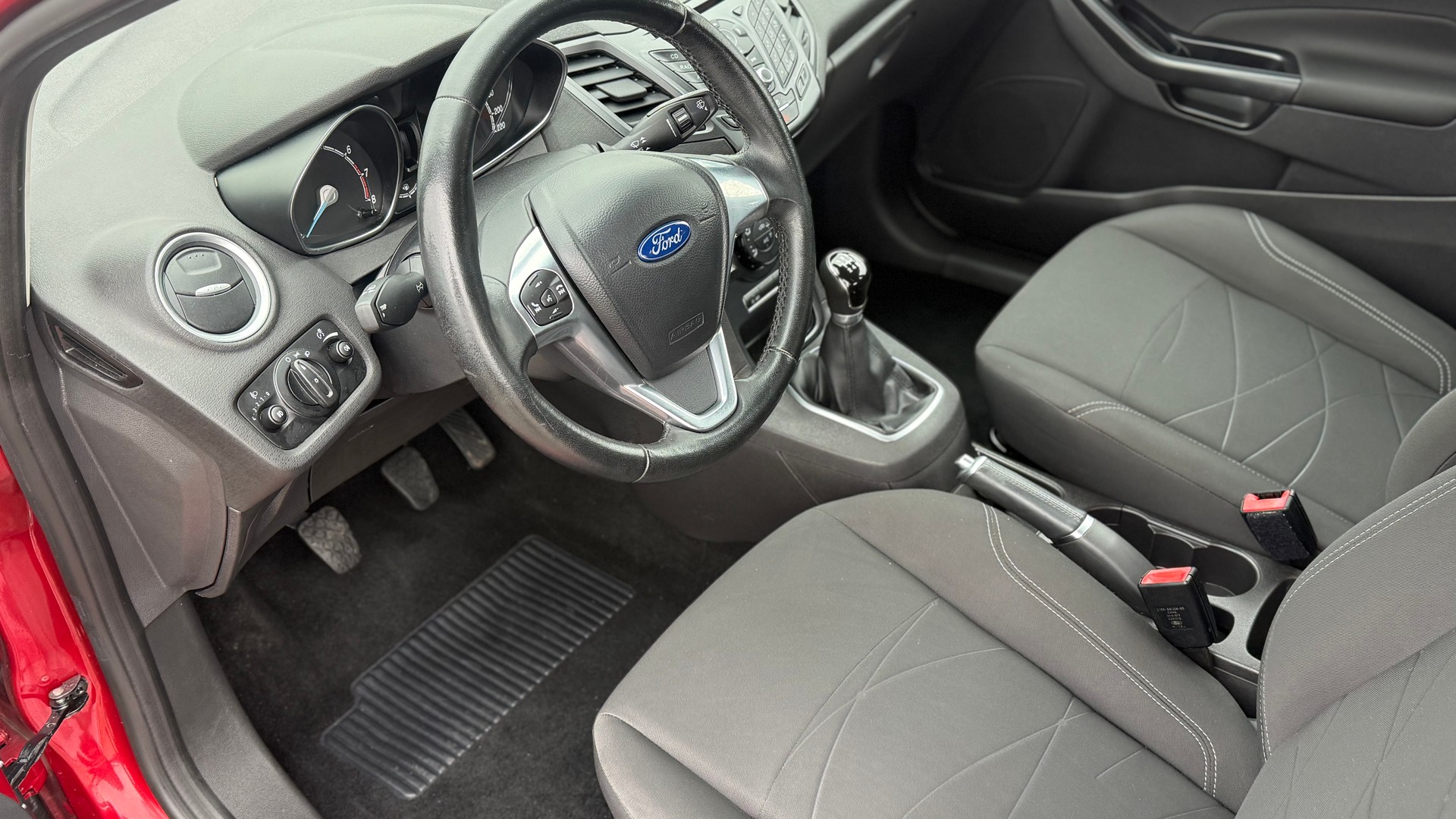 FORD Fiesta 1.0 Trend-showroom-element-1