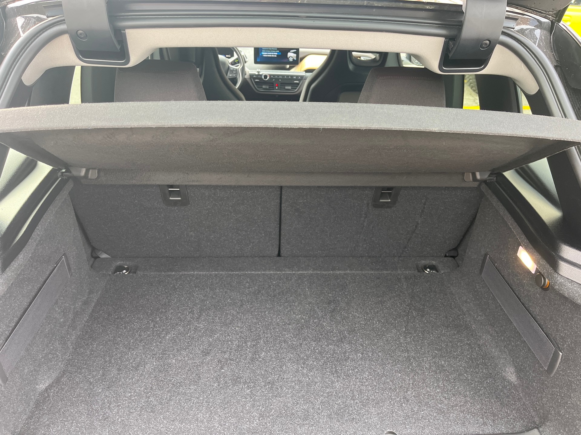 BMW i3s (120Ah)-image-14