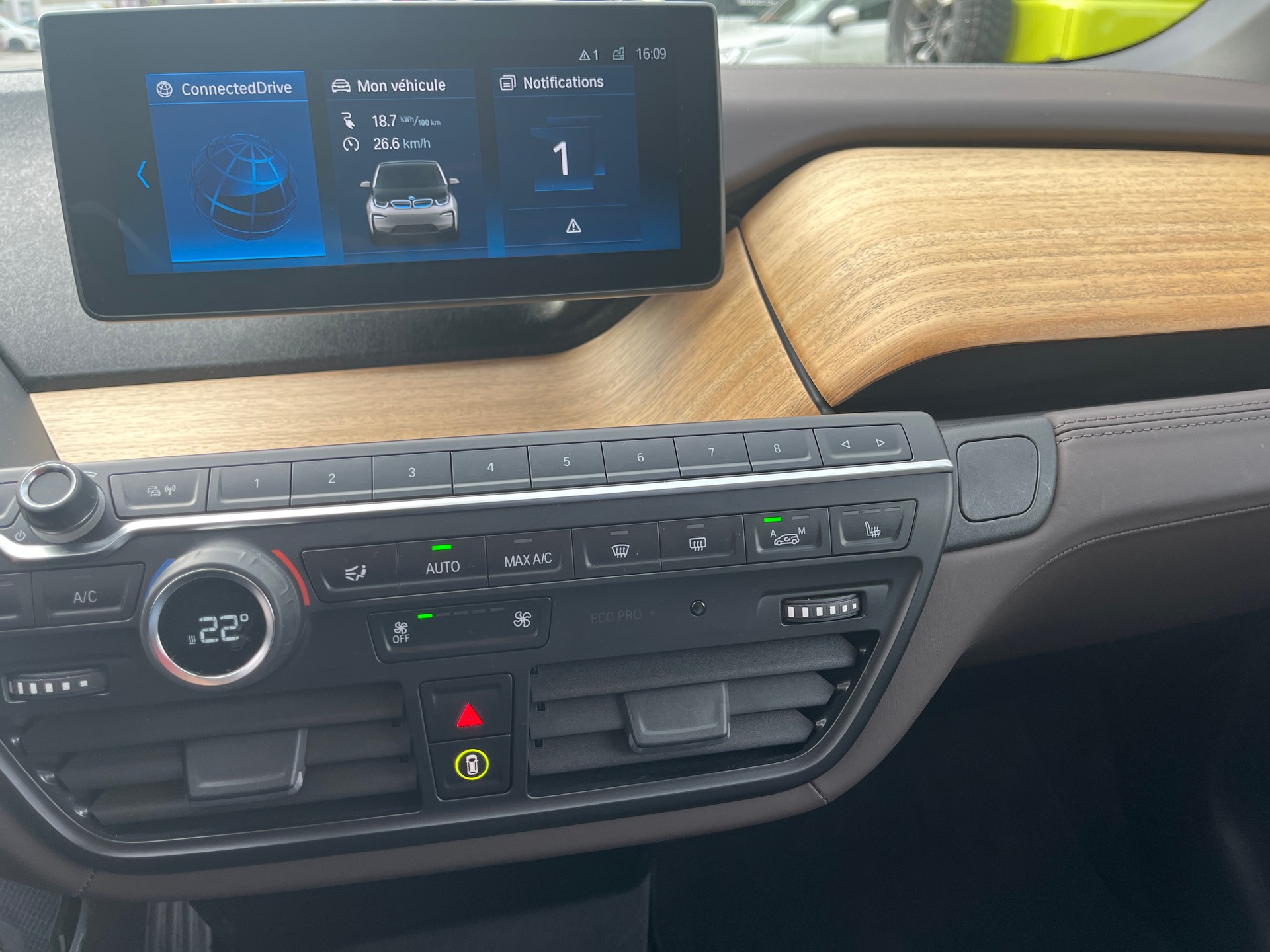 BMW i3s (120Ah)-image-10