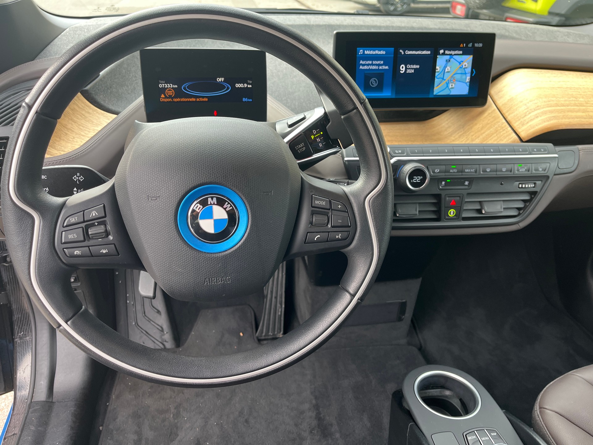 BMW i3s (120Ah)-image-11