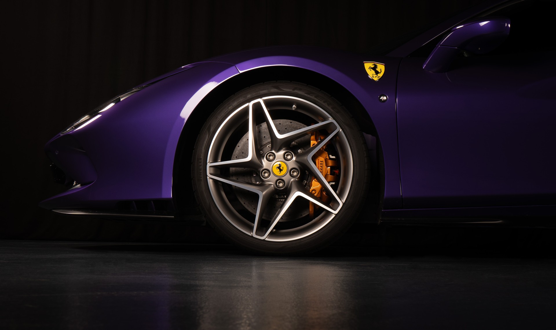 FERRARI F8 Spider-image-4