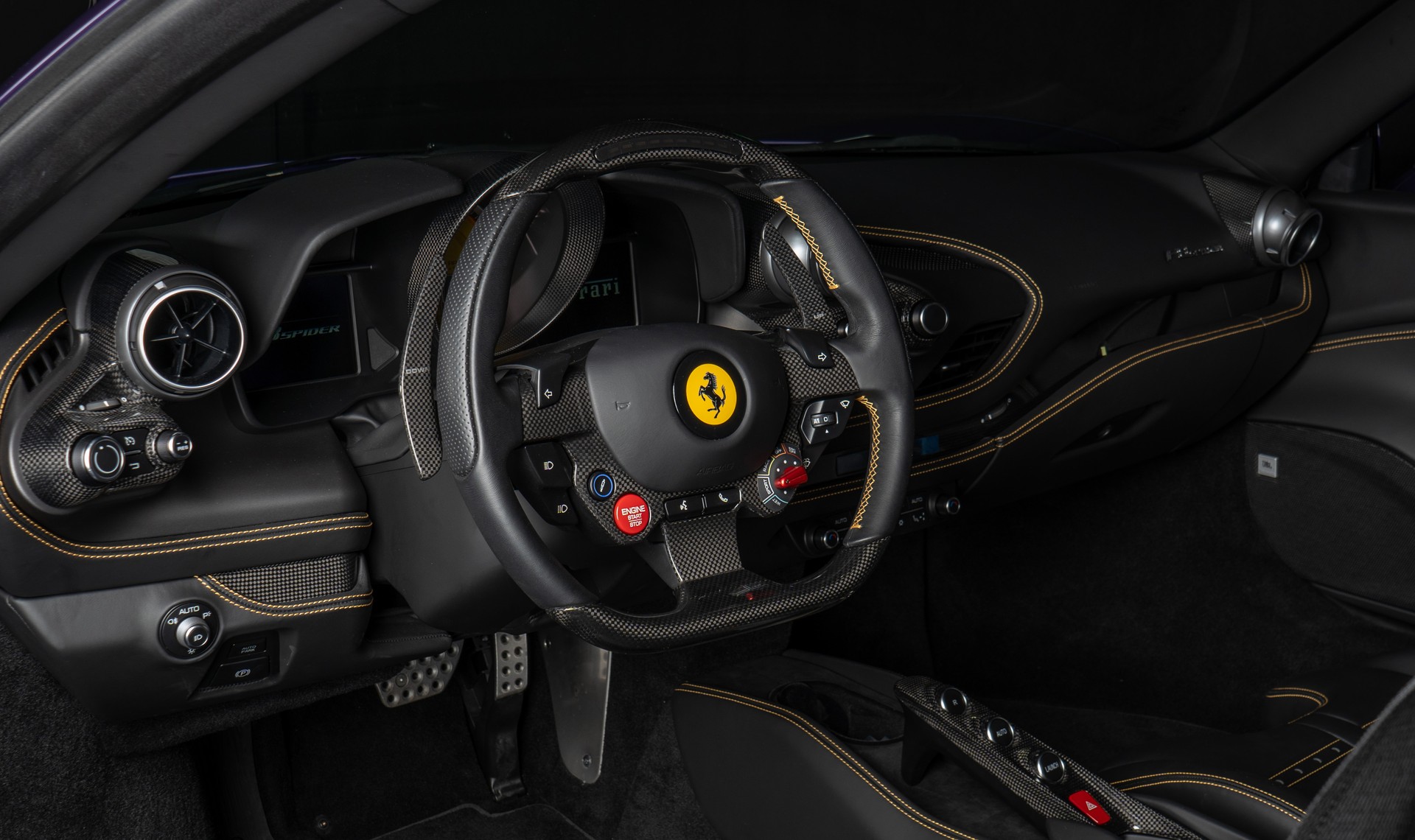 FERRARI F8 Spider-image-5