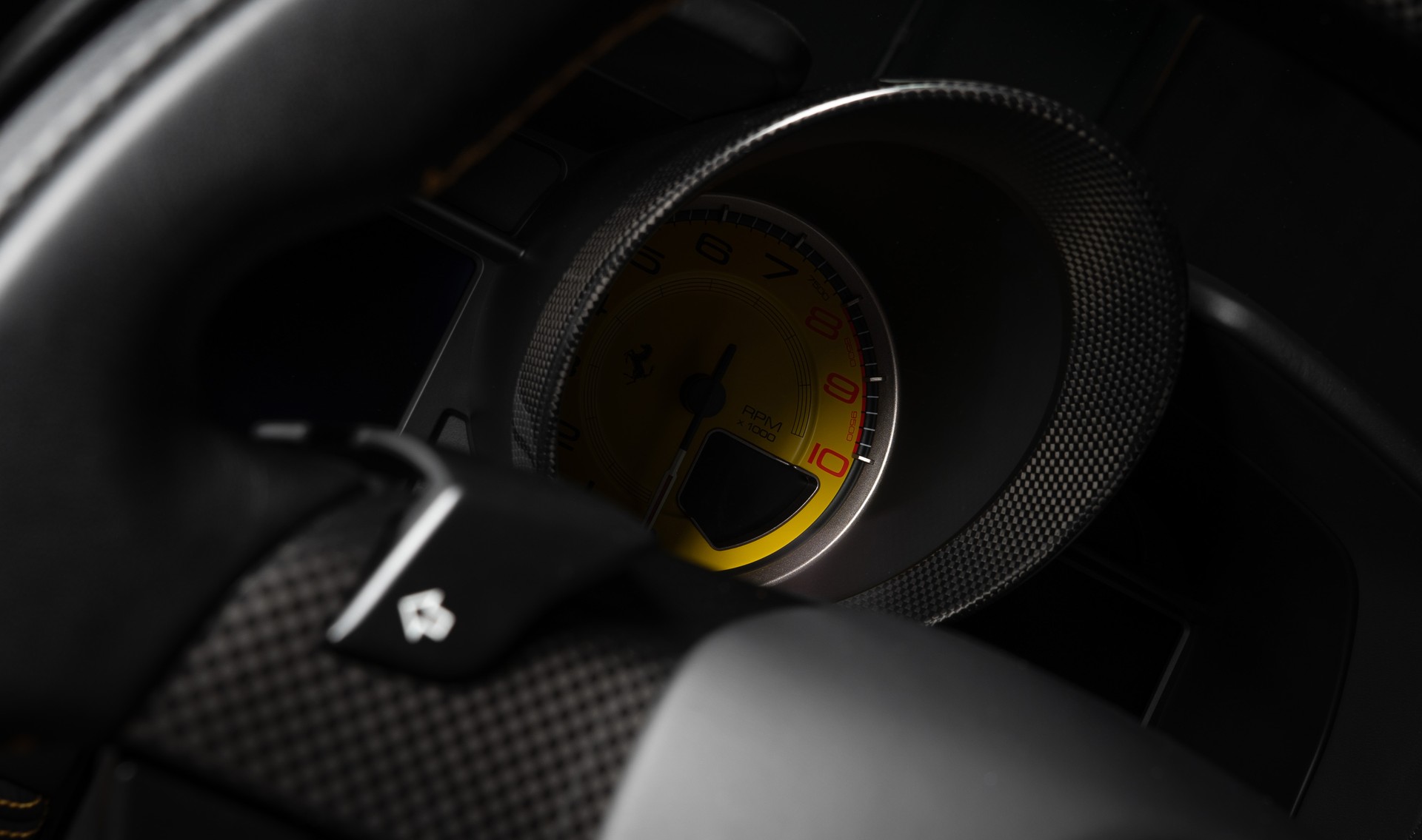 FERRARI F8 Spider-image-9