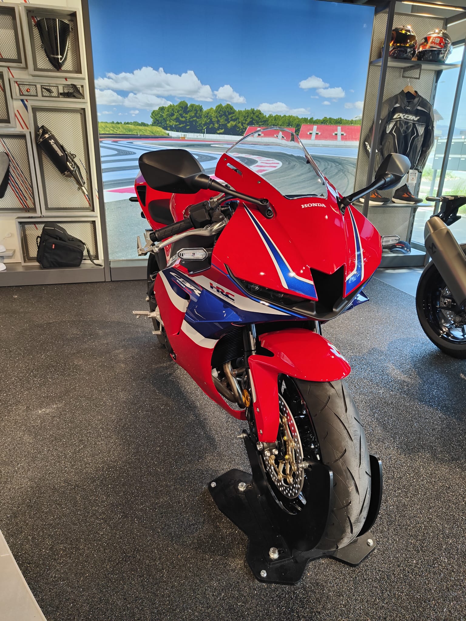 HONDA CBR 600 RR-image-2