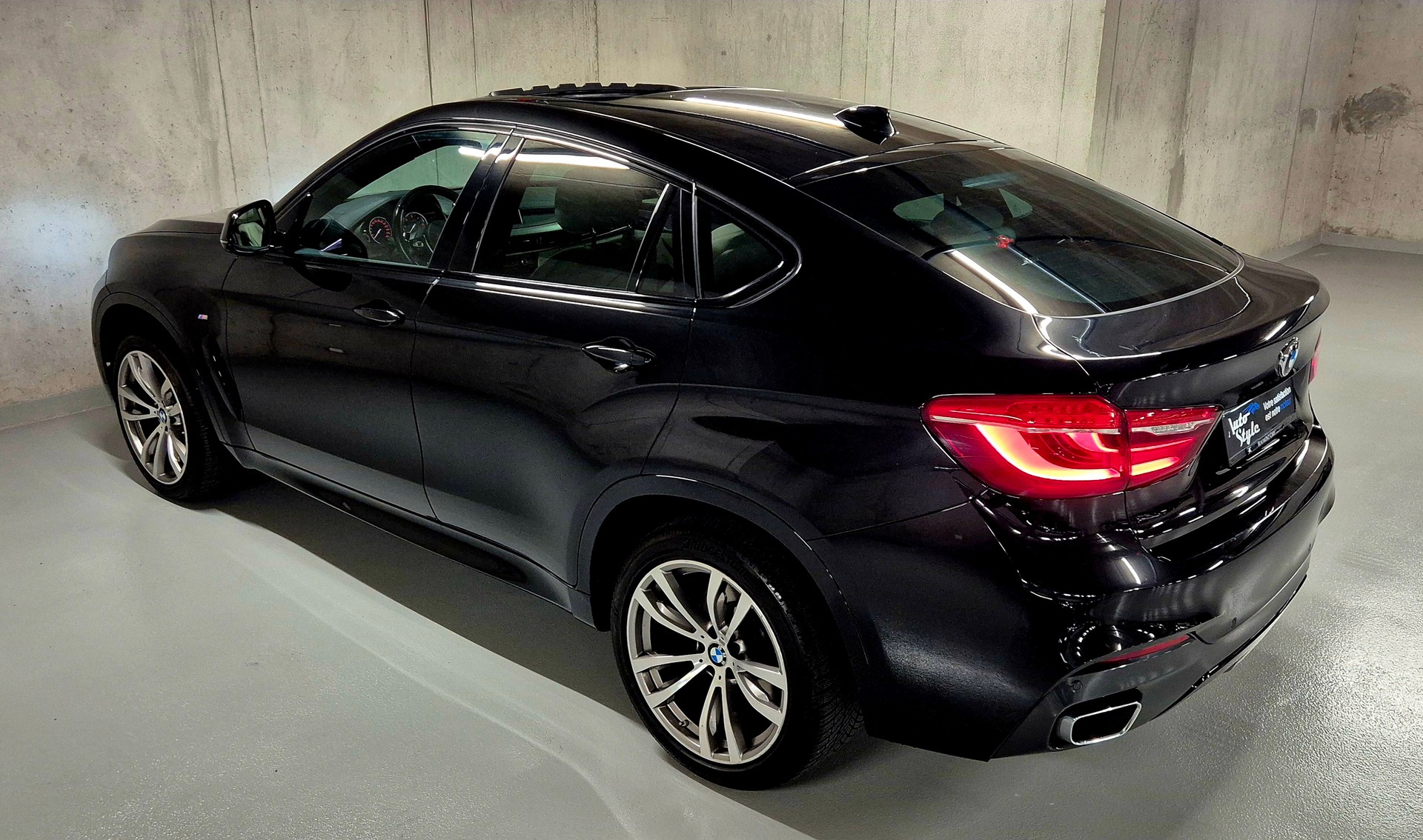 BMW X6 xDrive 40d Steptronic M-Sport-image-9
