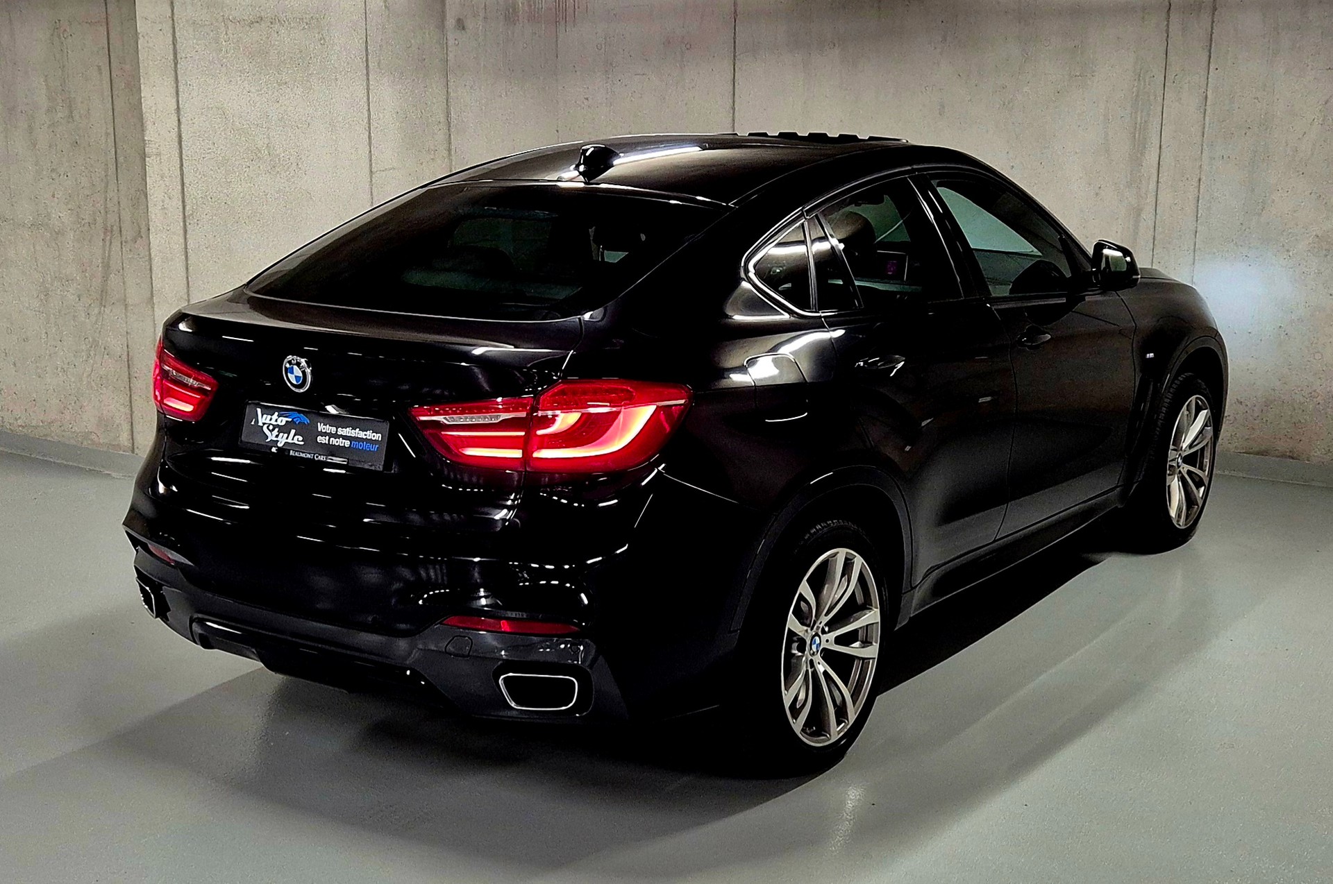 BMW X6 xDrive 40d Steptronic M-Sport-image-6