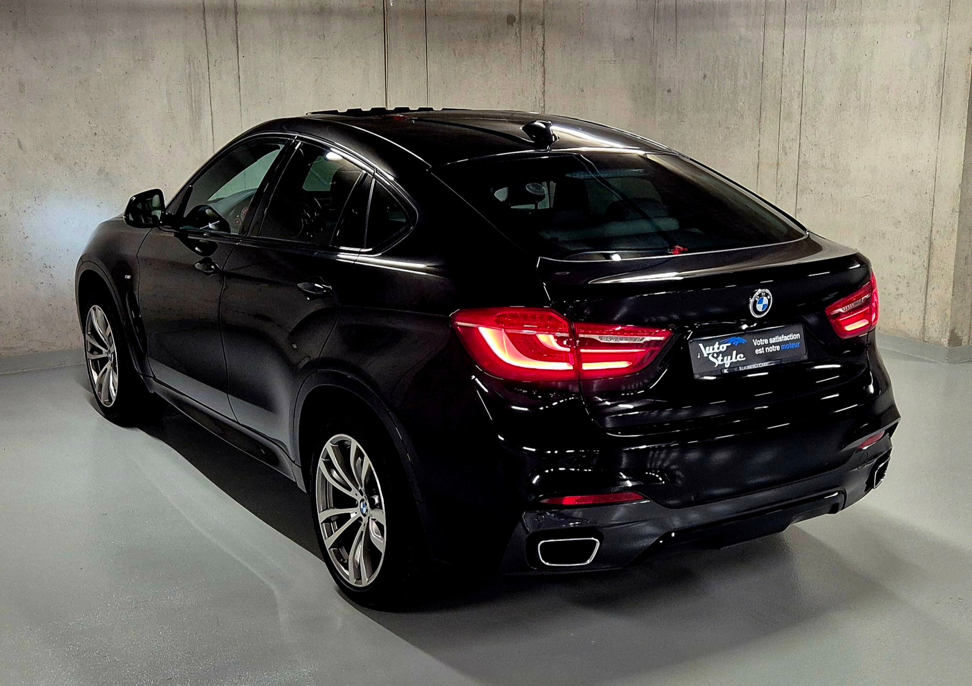 BMW X6 xDrive 40d Steptronic M-Sport-image-8