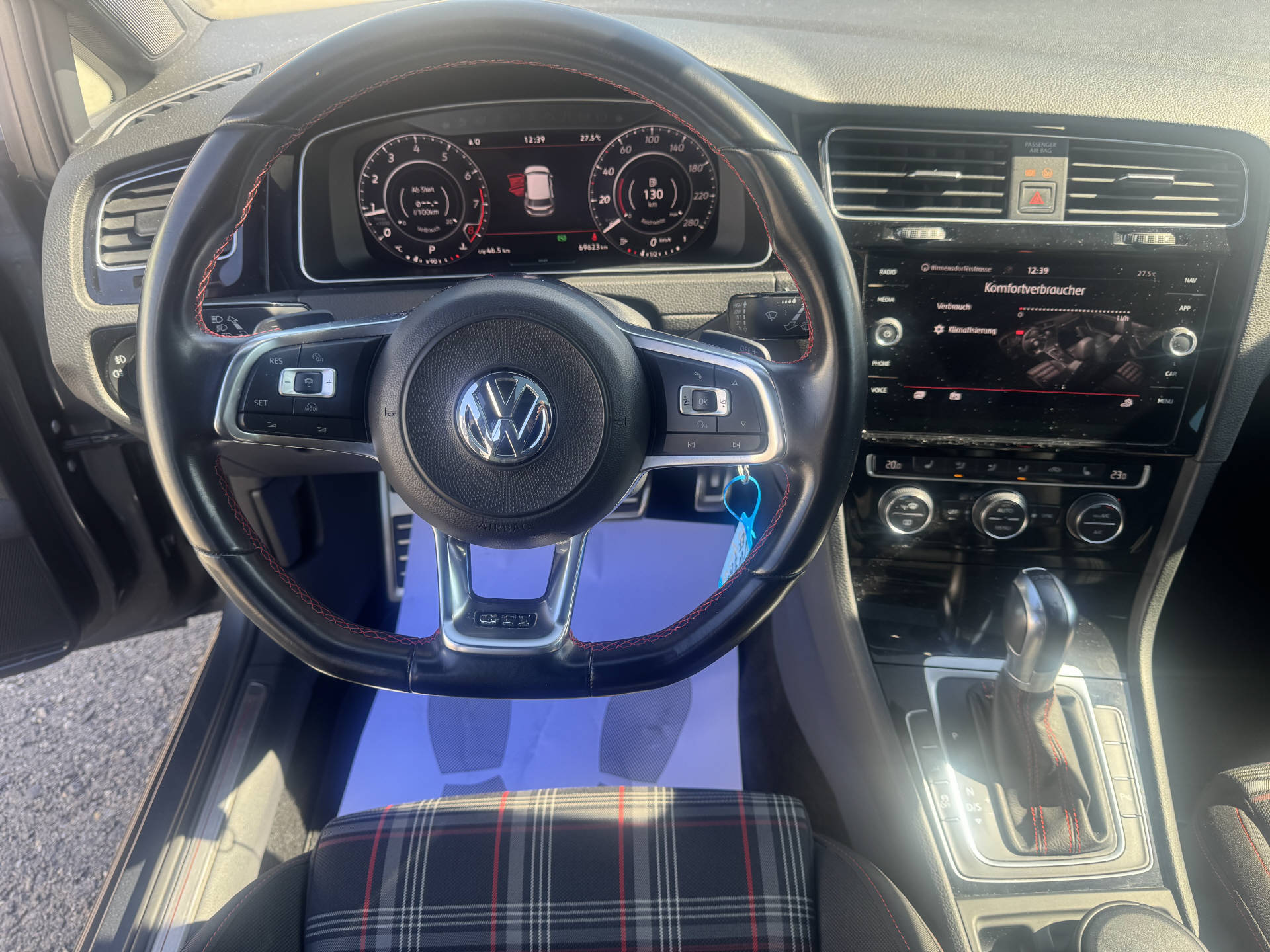 VW Golf VII 2.0 TSI 230 GTI Performance DSG-image-10
