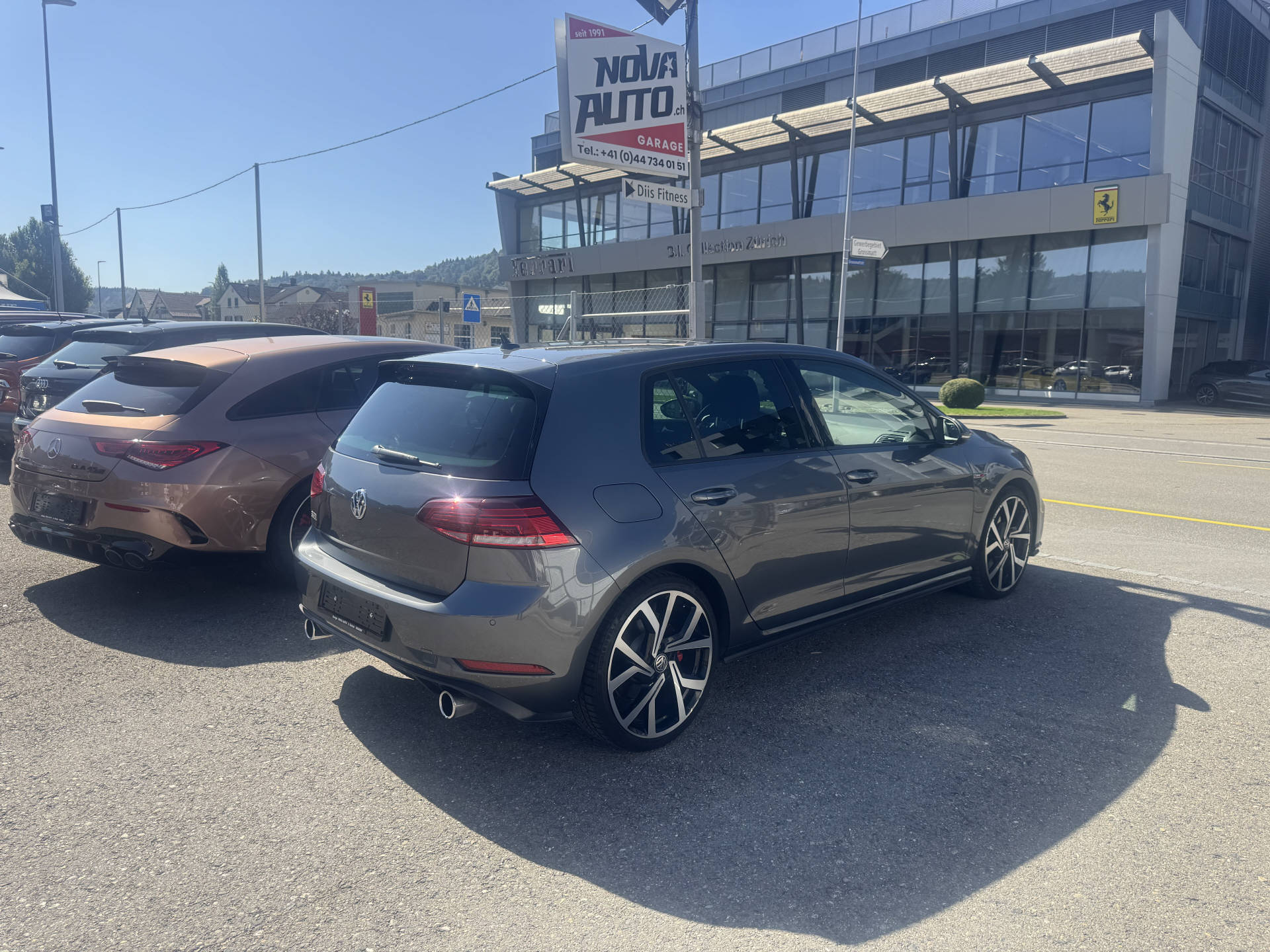VW Golf VII 2.0 TSI 230 GTI Performance DSG-image-4