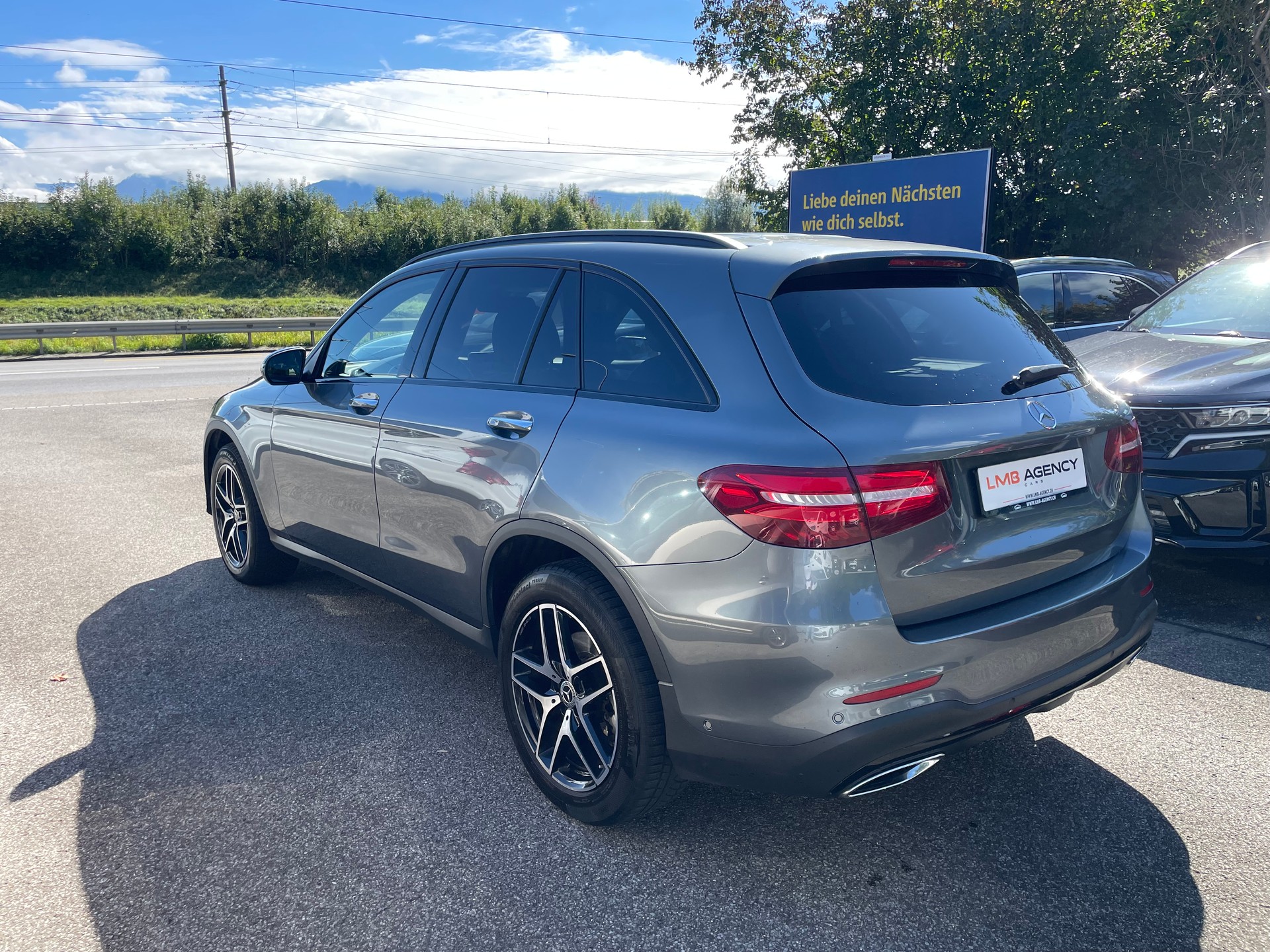 MERCEDES-BENZ GLC 250 d AMG Line 4Matic 9G-Tronic-image-3