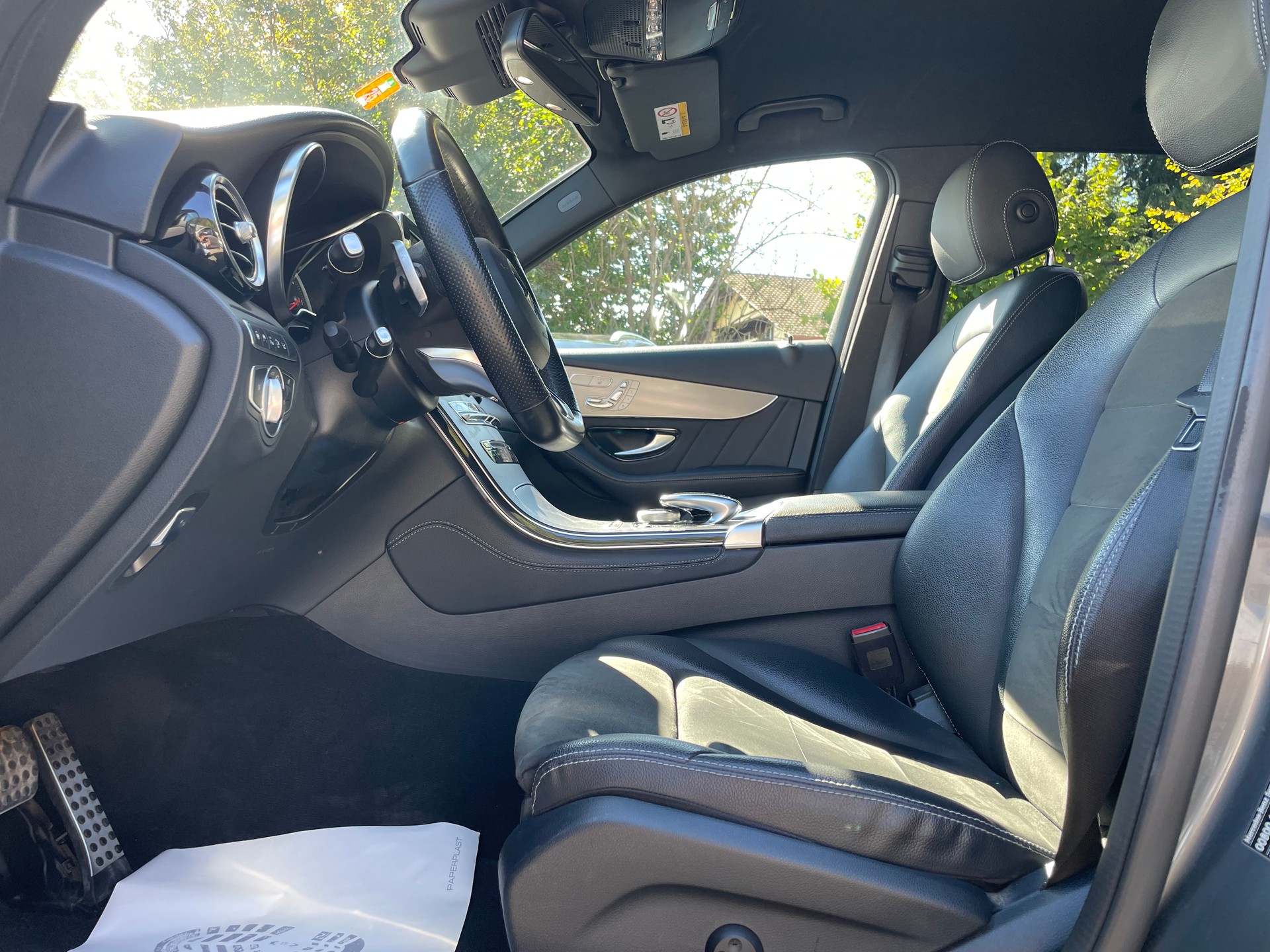 MERCEDES-BENZ GLC 250 d AMG Line 4Matic 9G-Tronic-image-6