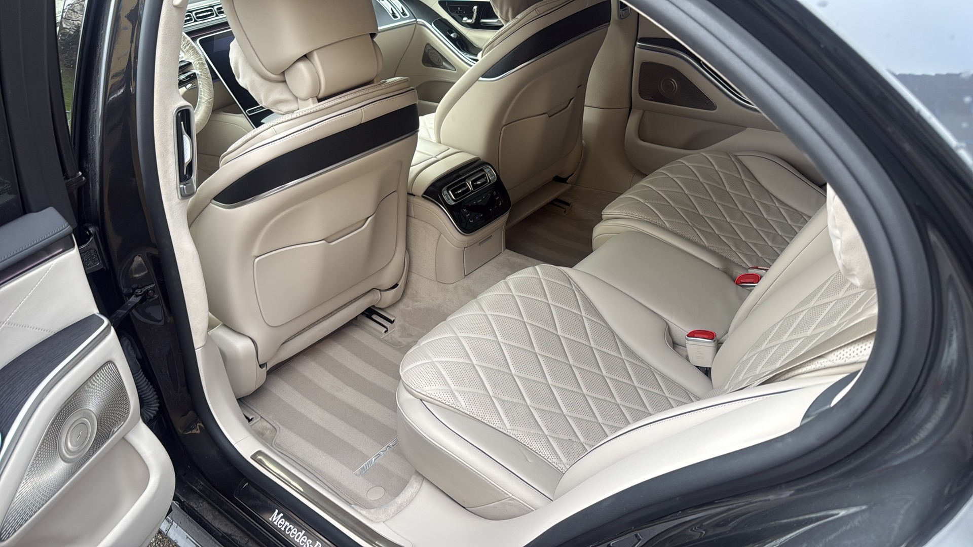 MERCEDES-BENZ S 400 d L AMG Line 9G-Tronic-image-10