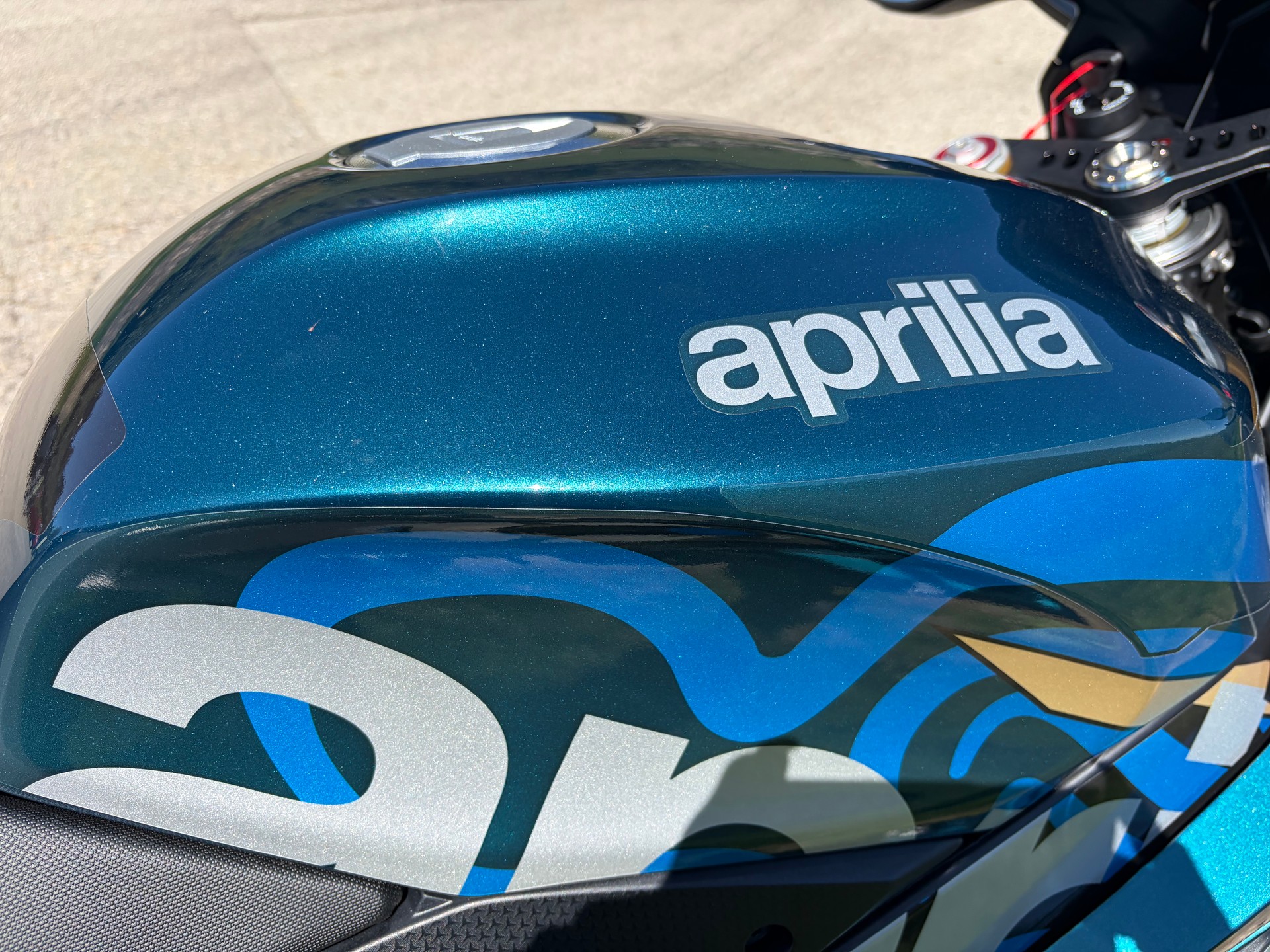 APRILIA RSV4 1100 E5+-image-5