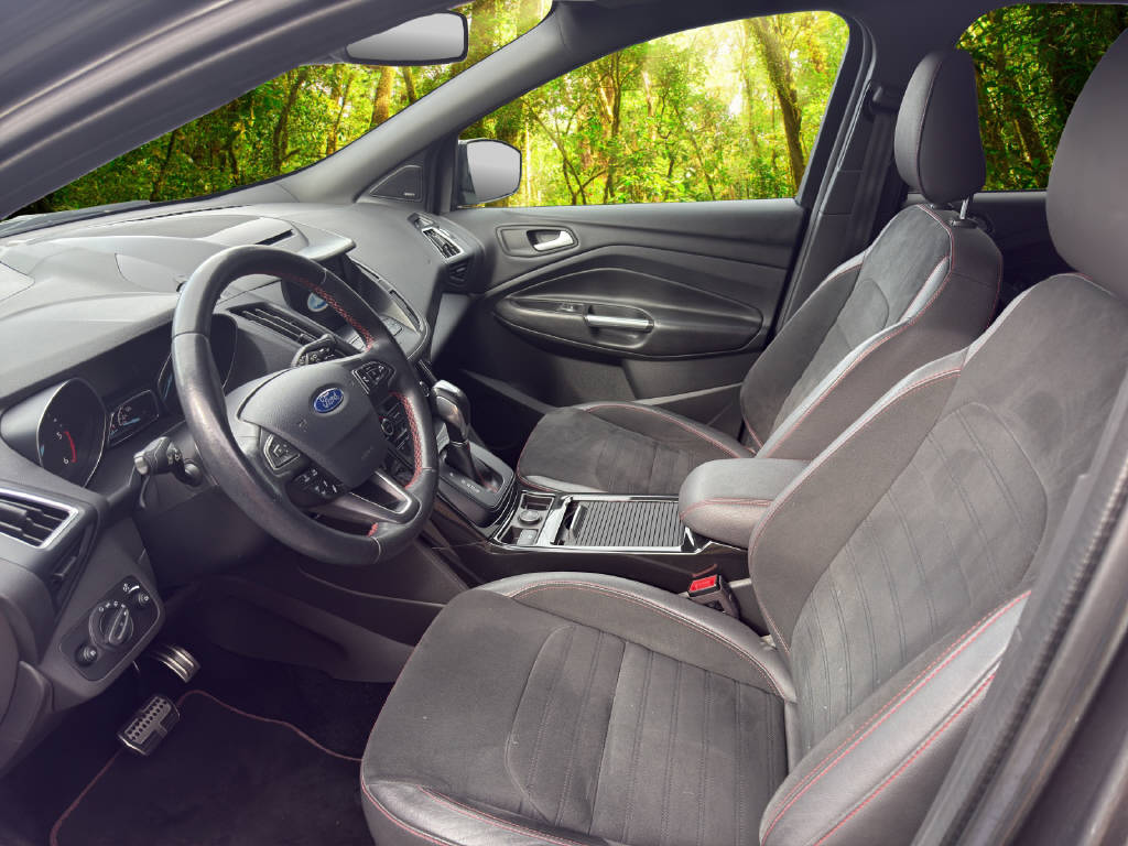 FORD Kuga 2.0 TDCi 180 ST-Line FPS-image-5