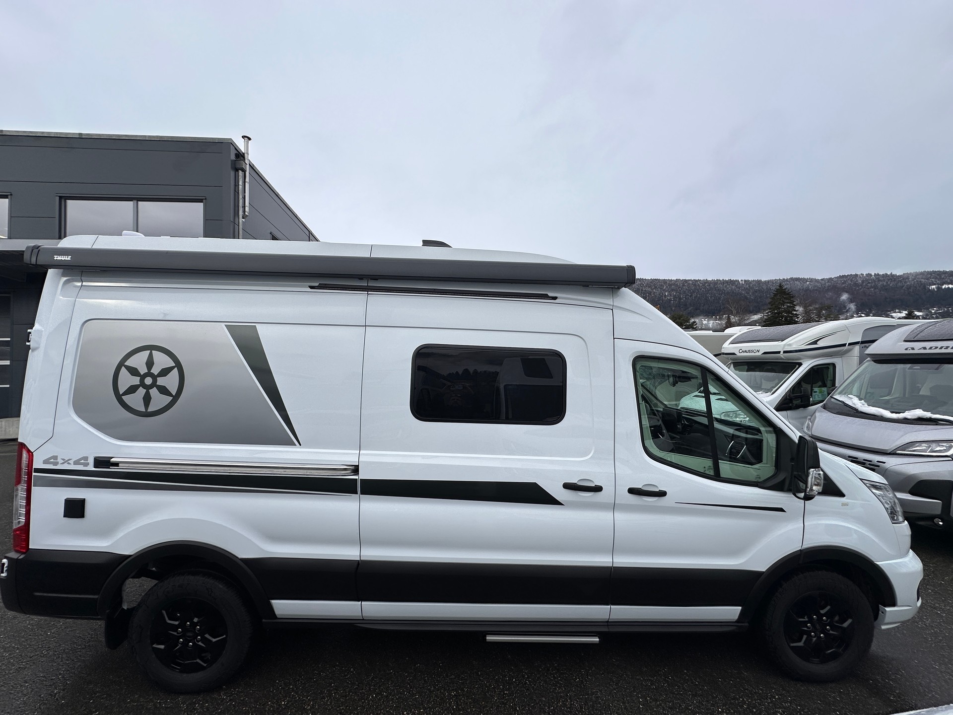 KARMANN Ford DEXTER 560 AWD 4X4-showroom-element-1