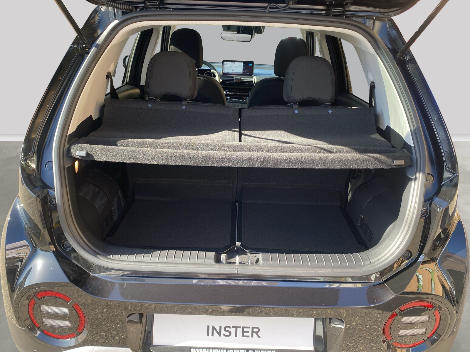 HYUNDAI Inster 42kWh Amplia-image-13