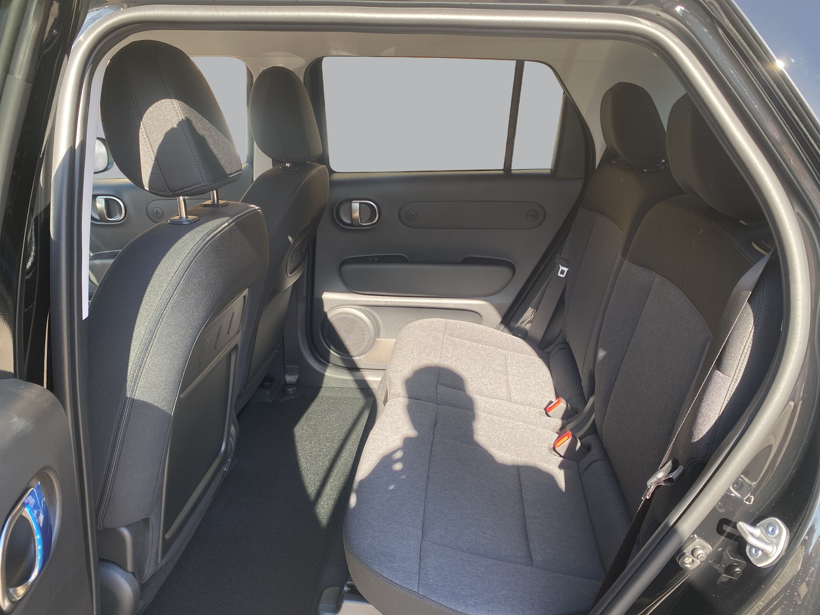 HYUNDAI Inster 42kWh Amplia-image-14