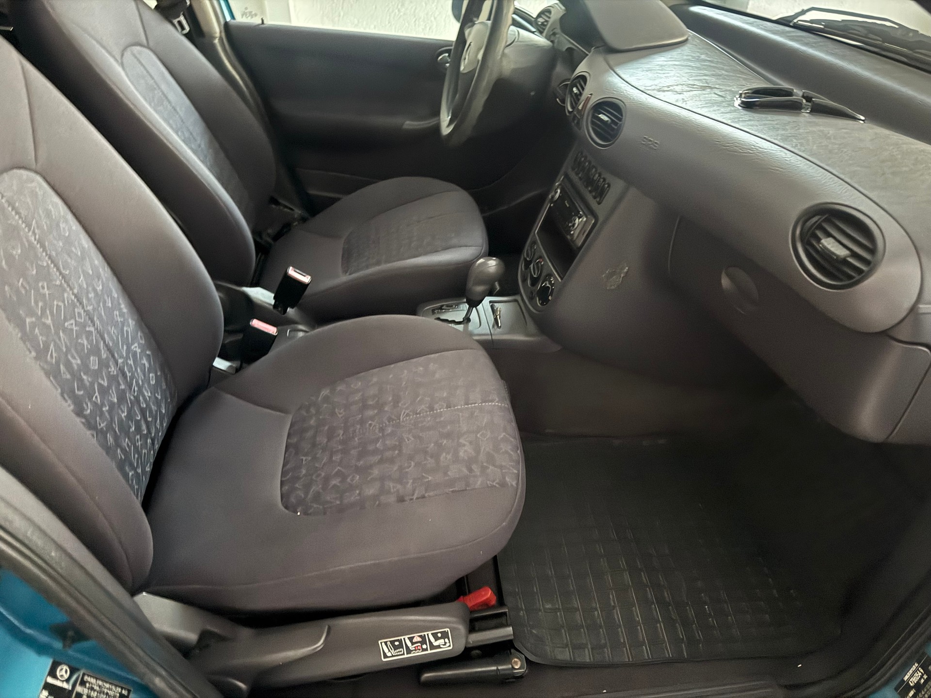 MERCEDES-BENZ A 170 L CDI Elégance-image-12