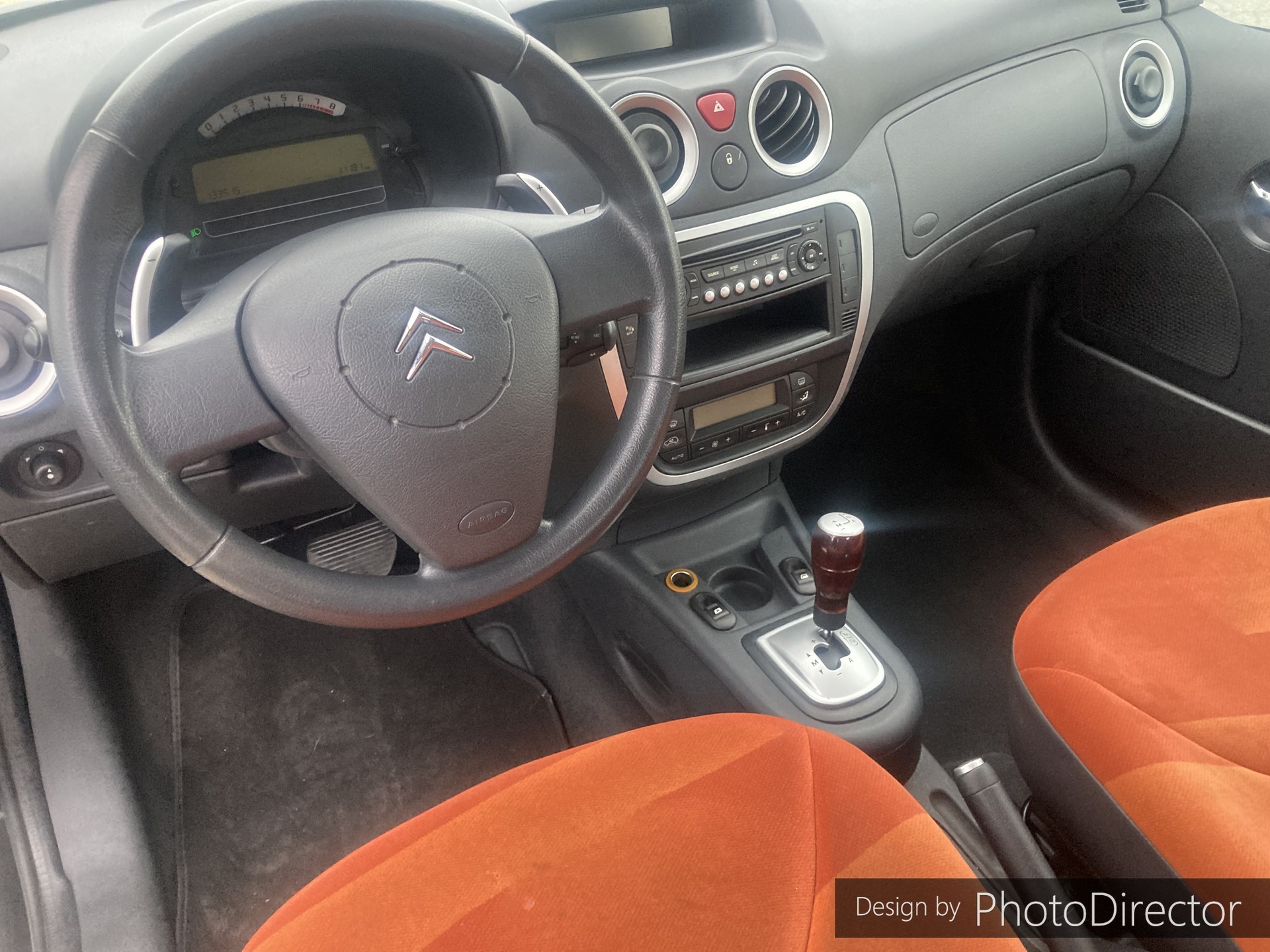 CITROEN C2 1.4i Edition-image-5