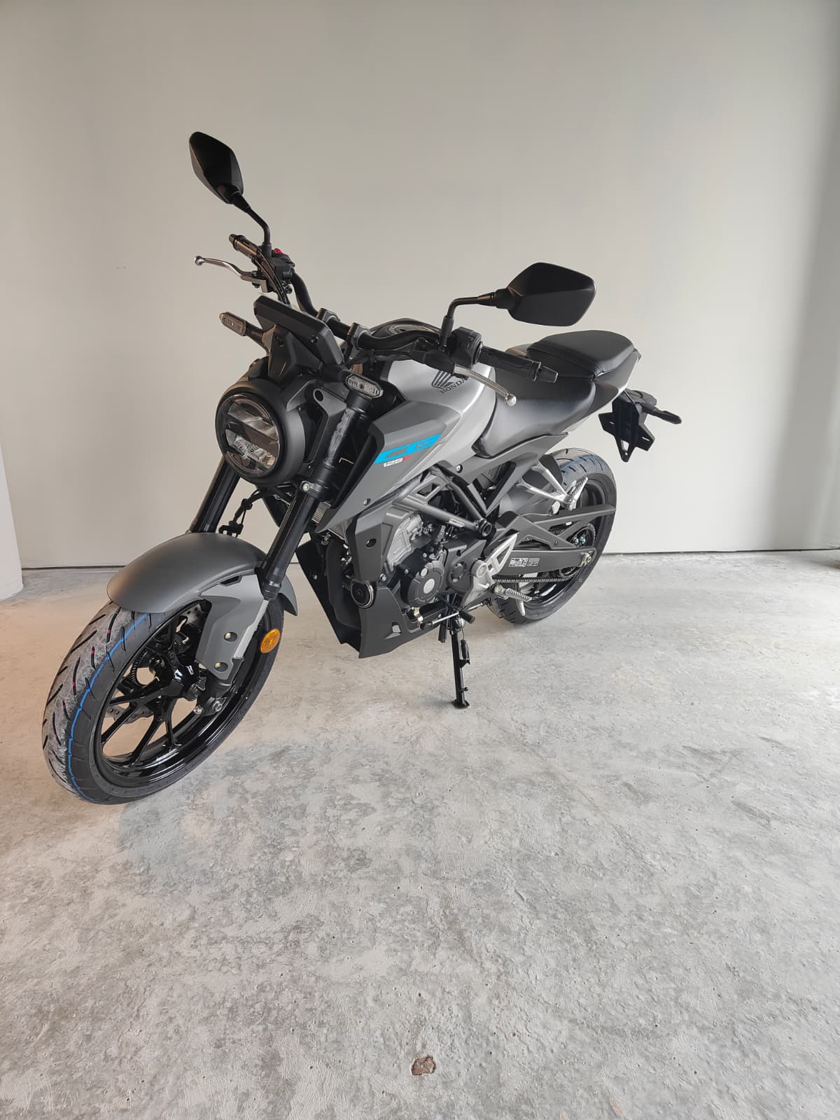 HONDA CB 125 R-image-2