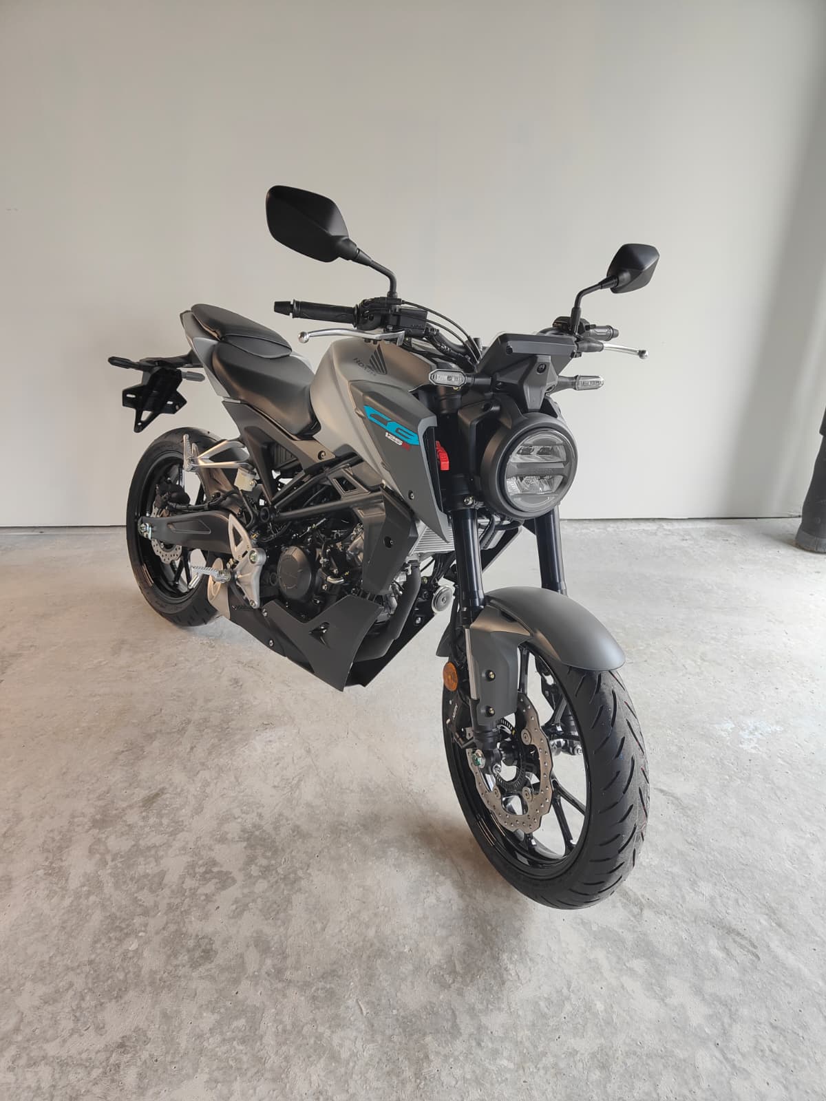 HONDA CB 125 R-image-6