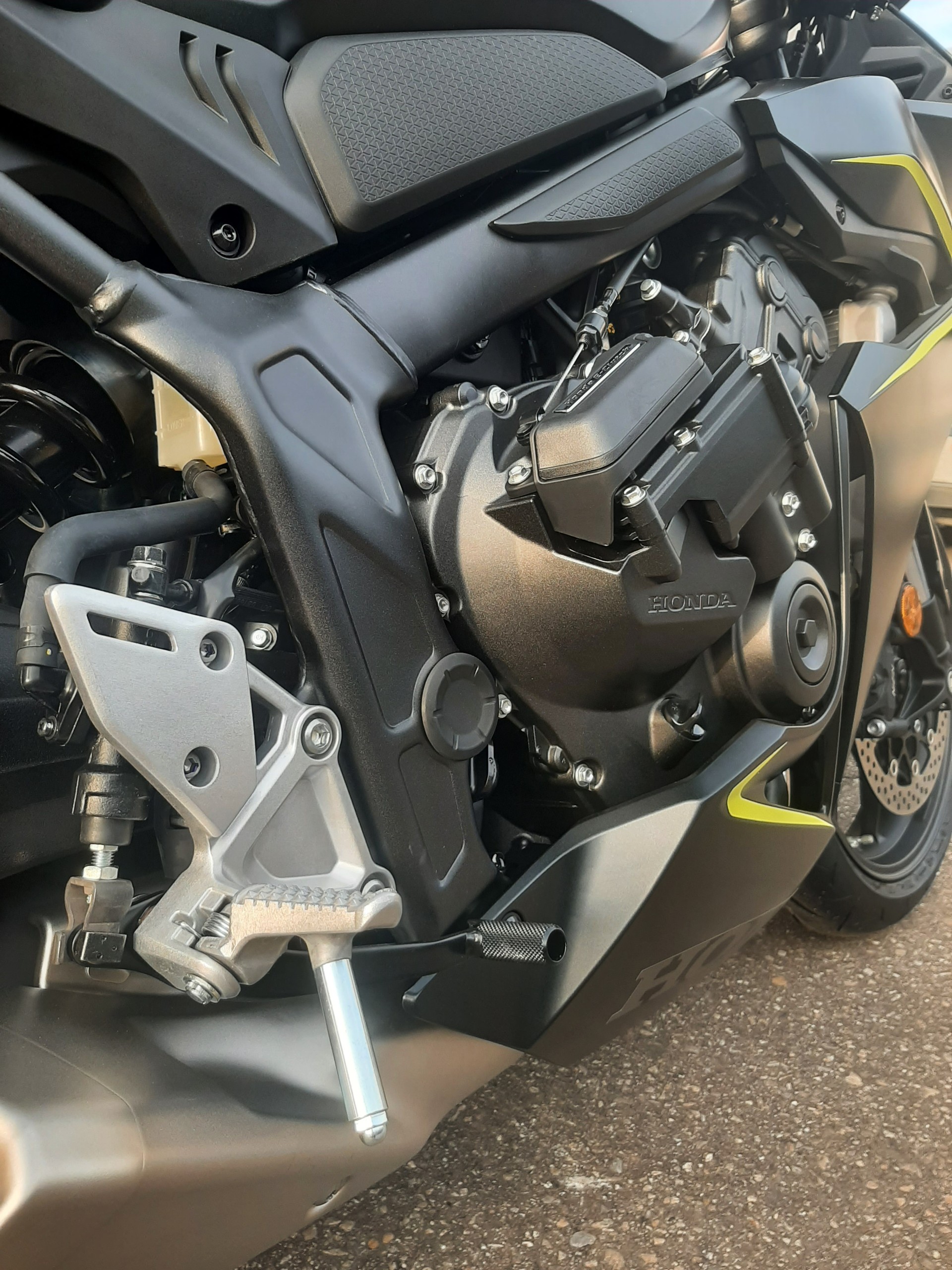 HONDA CBR 650 R E-Clutch-image-7