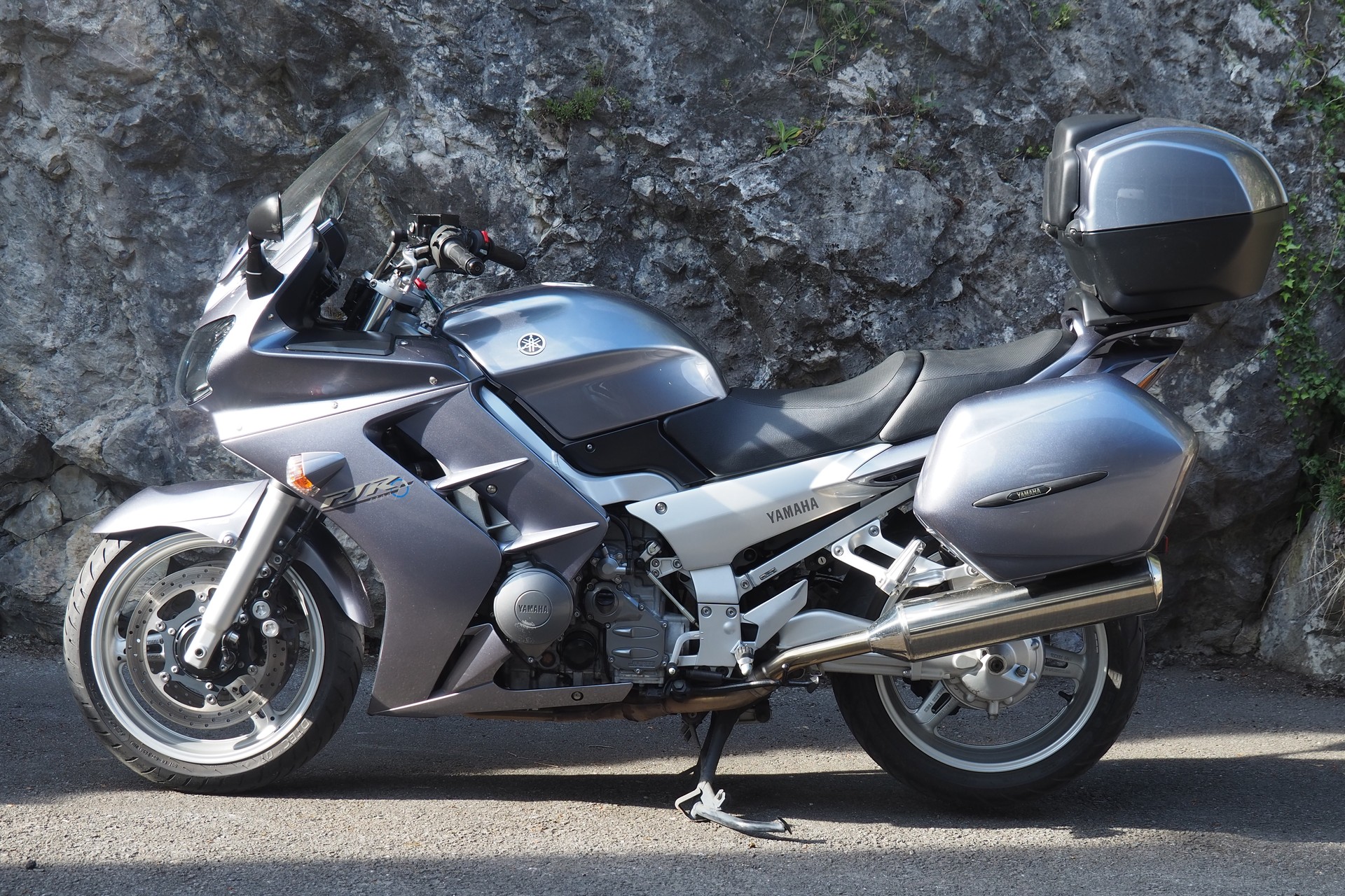 YAMAHA FJR 1300 ABS-image-3