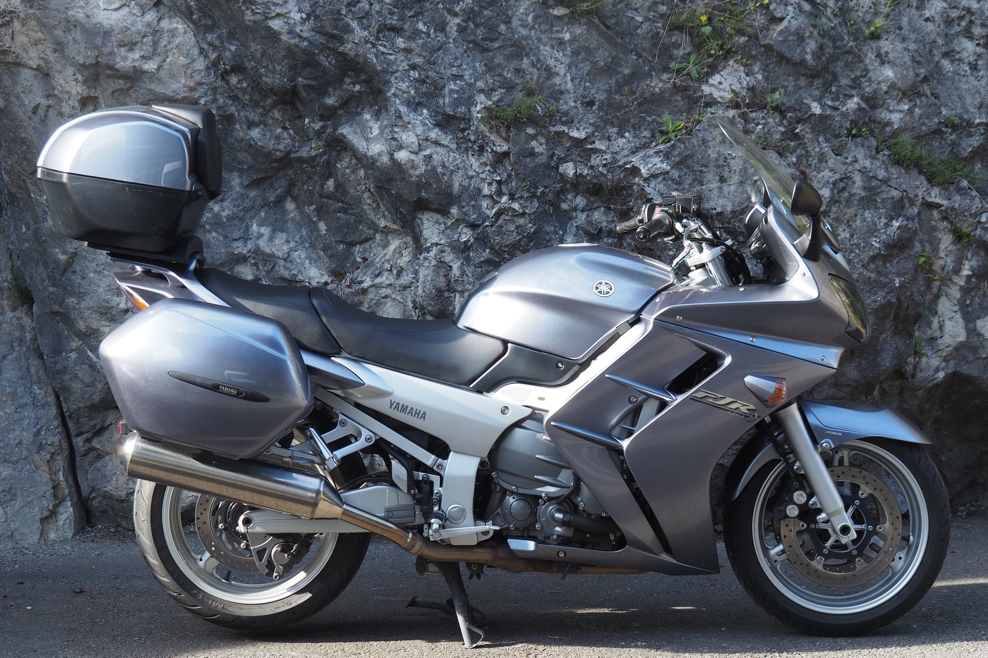 YAMAHA FJR 1300 ABS-image-2