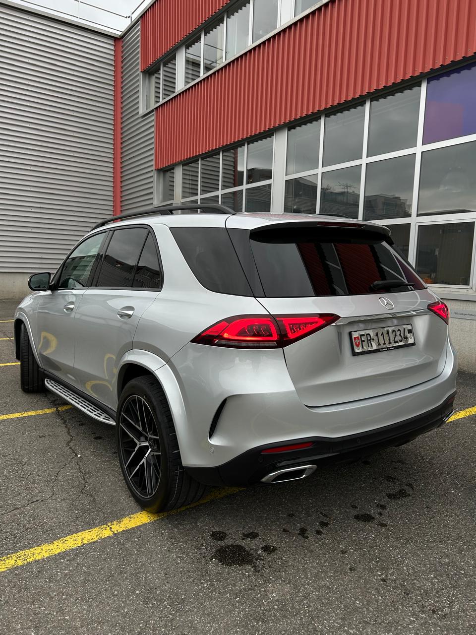 MERCEDES-BENZ GLE 450 4Matic AMG Line 9G-Tronic-image-4