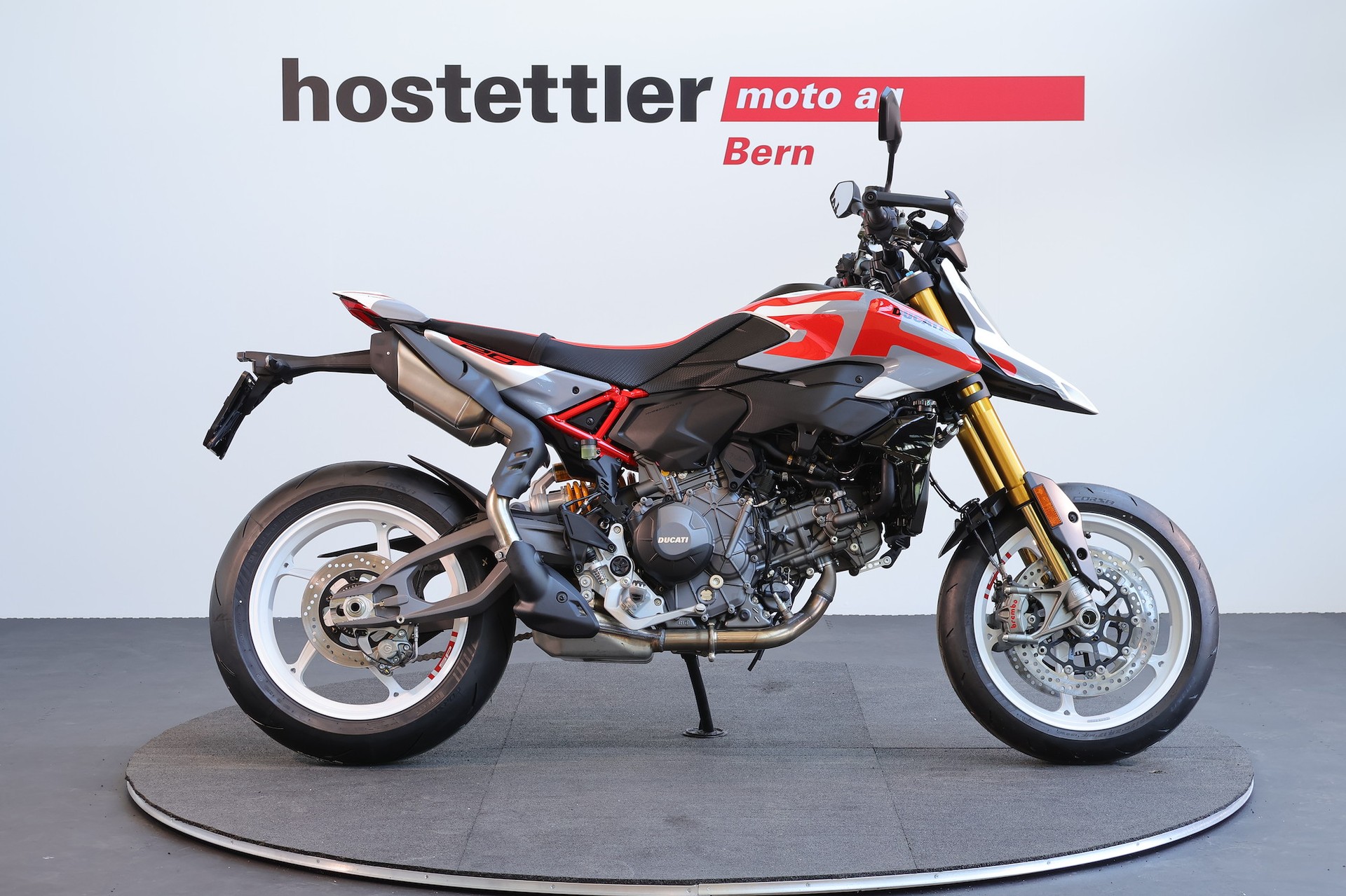 DUCATI Hypermotard V2 SP 35 kW-image-1
