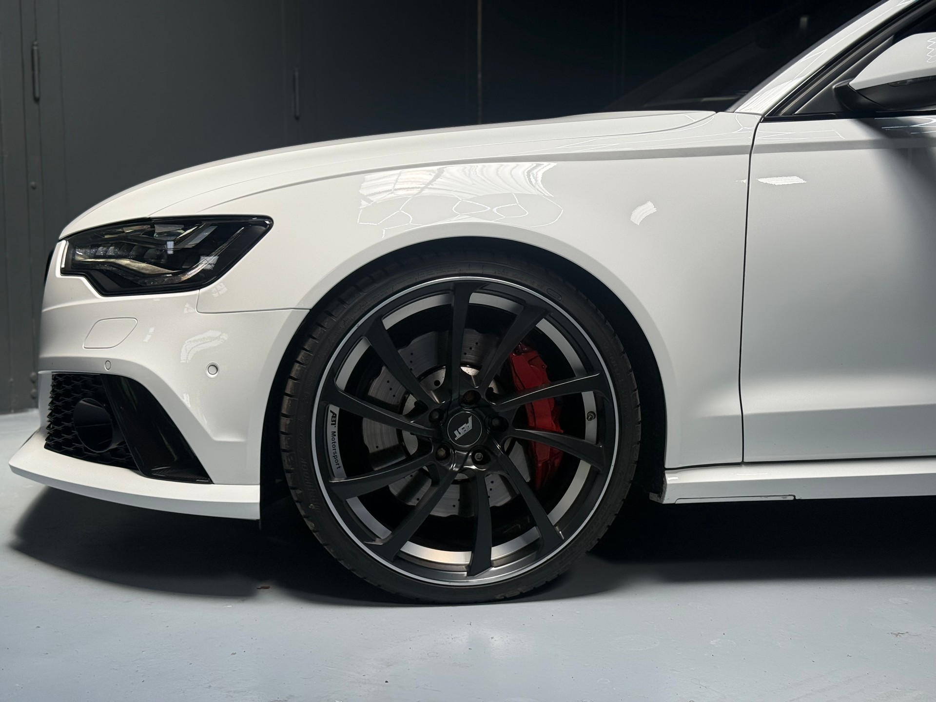AUDI RS6 Avant 4.0 TFSI V8 quattro Tiptronic-image-6