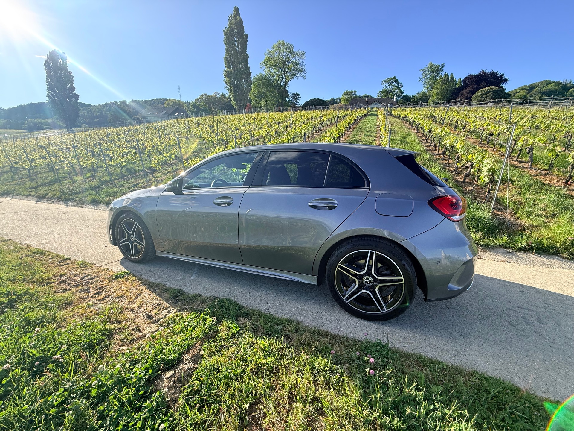MERCEDES-BENZ A 250 AMG Line 7G-DCT-image-13