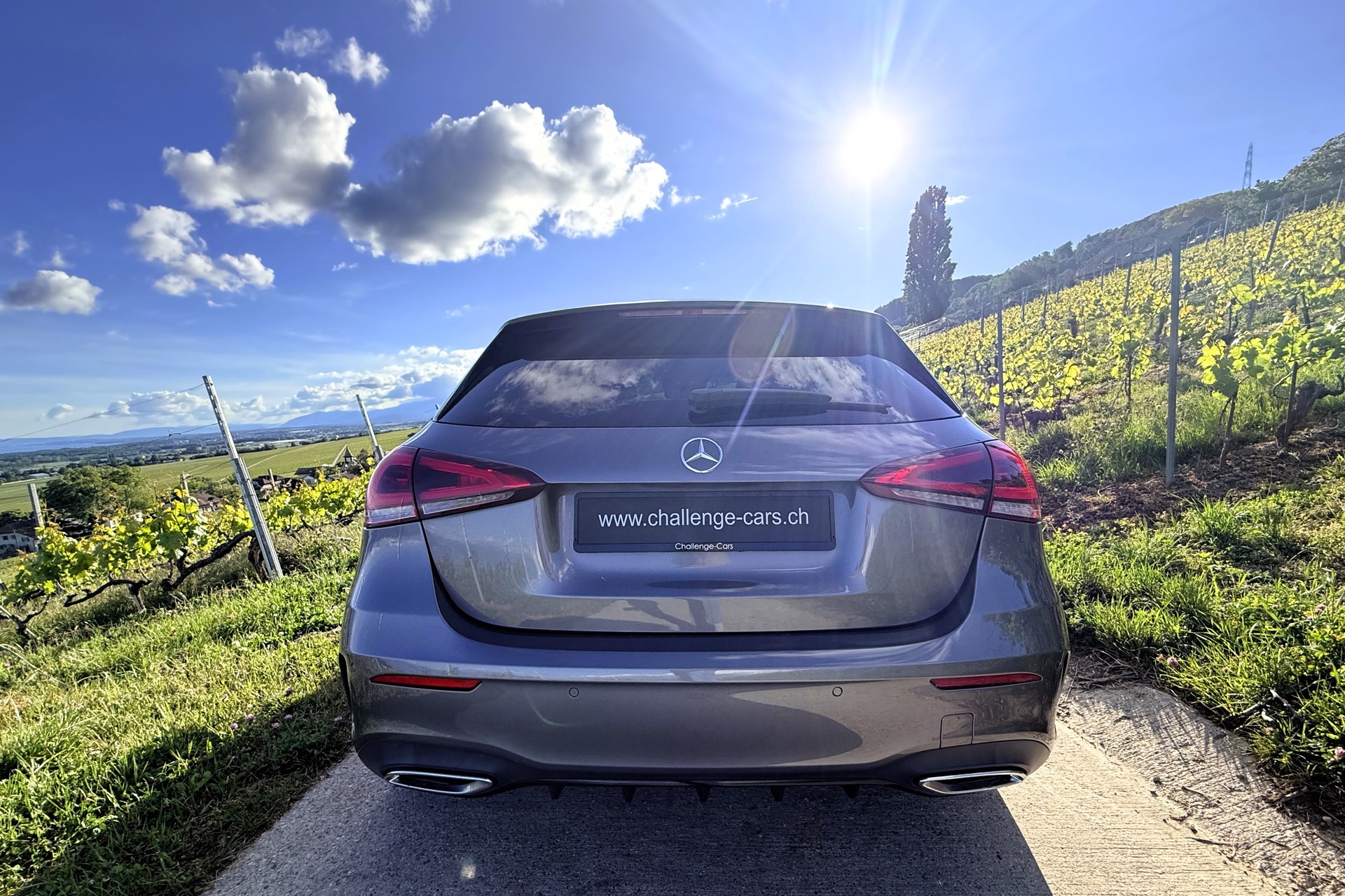 MERCEDES-BENZ A 250 AMG Line 7G-DCT-image-10