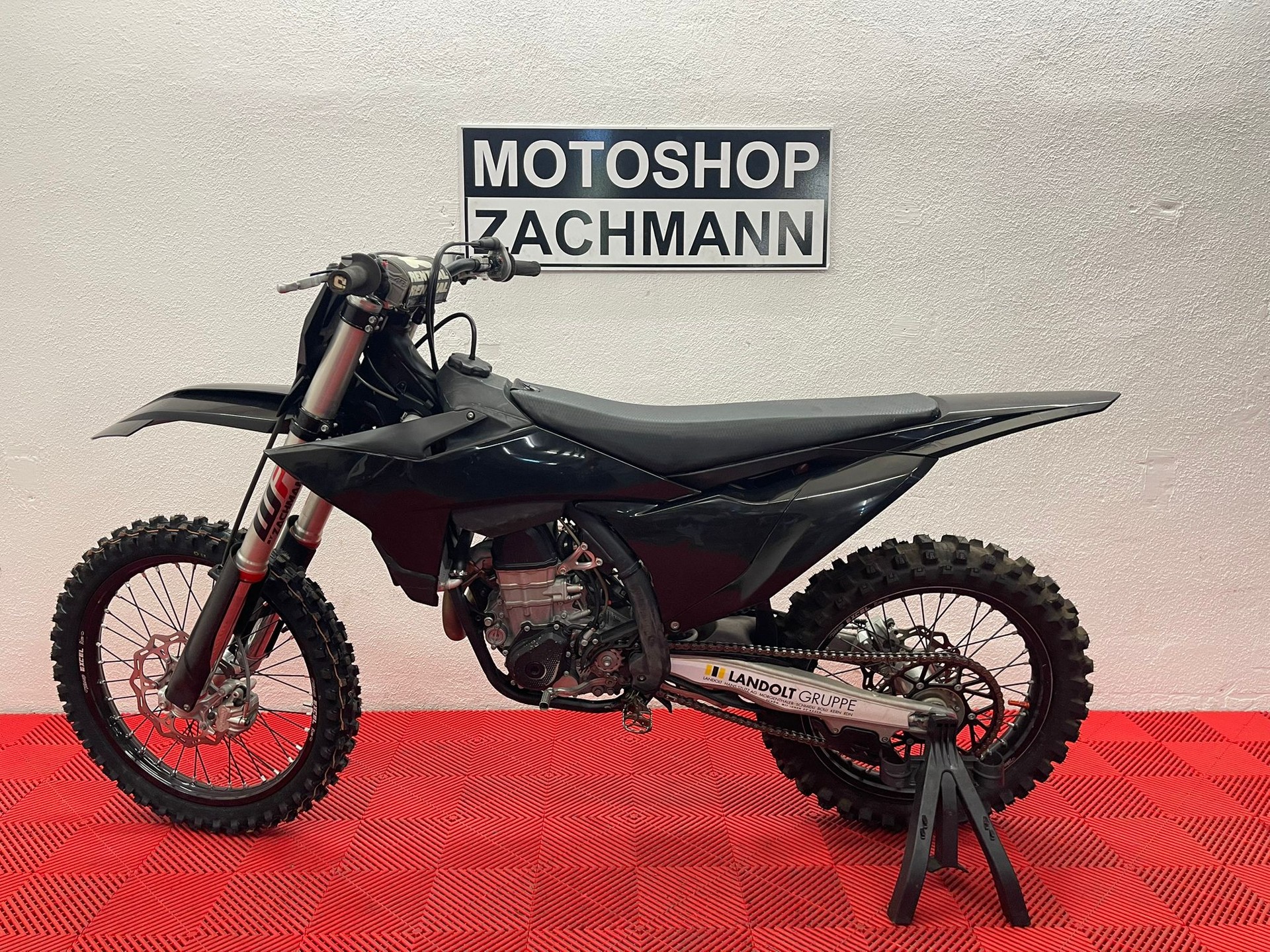 KTM 450 SX/SX-F-showroom-element-2
