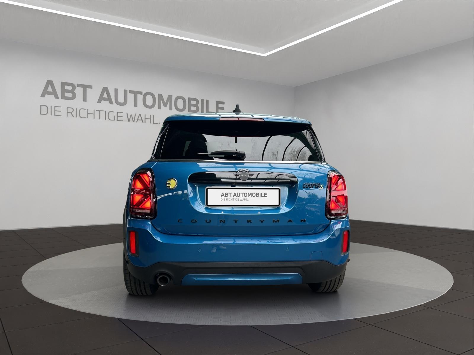 MINI Countryman F60 1.5i Cooper S E ALL4-image-4