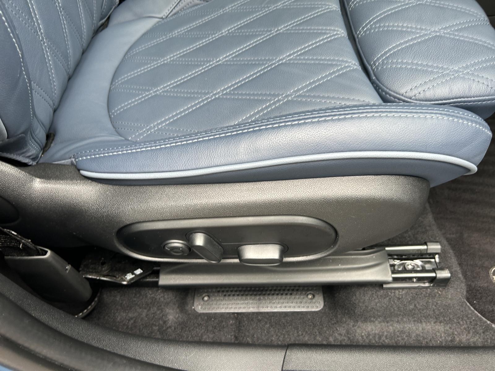 MINI Countryman F60 1.5i Cooper S E ALL4-image-29