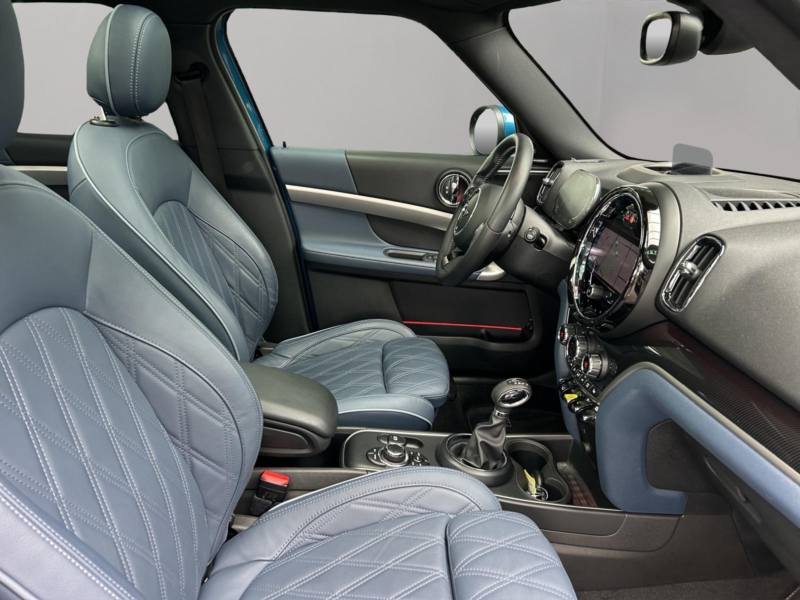 MINI Countryman F60 1.5i Cooper S E ALL4-image-10